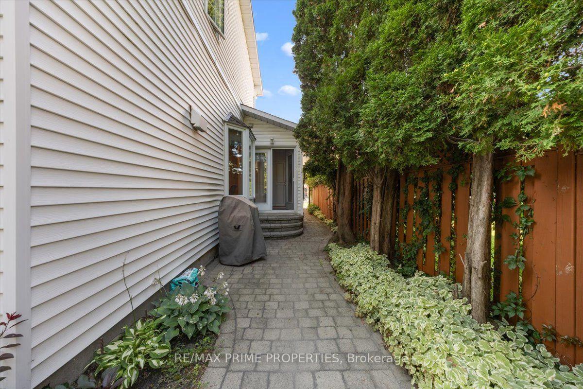 Photo 47 of 1020 Driftwood Crescent, Ottawa, Convent Glen — HOMEH