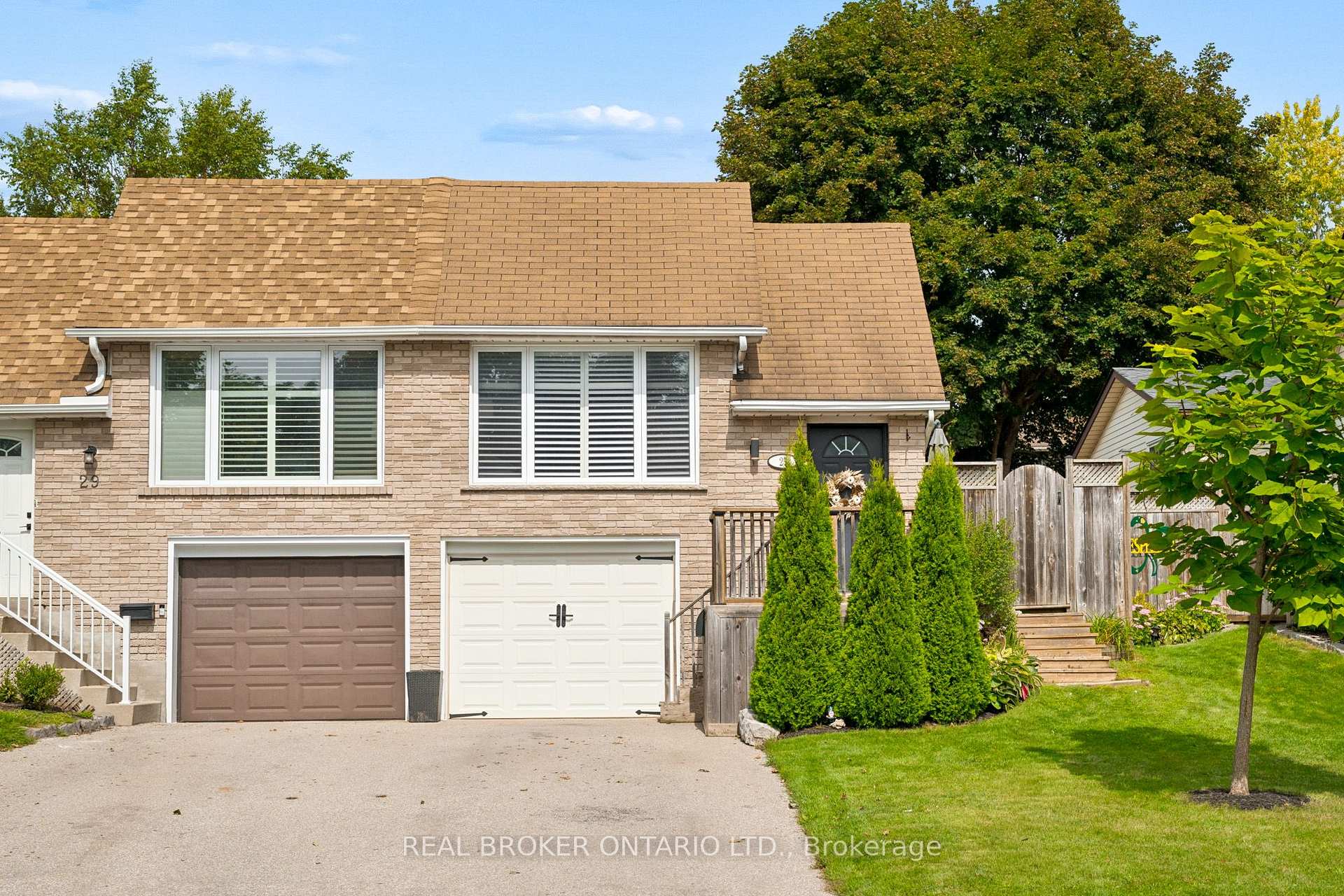 Photo 1 of 27 Nickolas Crescent, Cambridge, Silver Heights — HOMEH