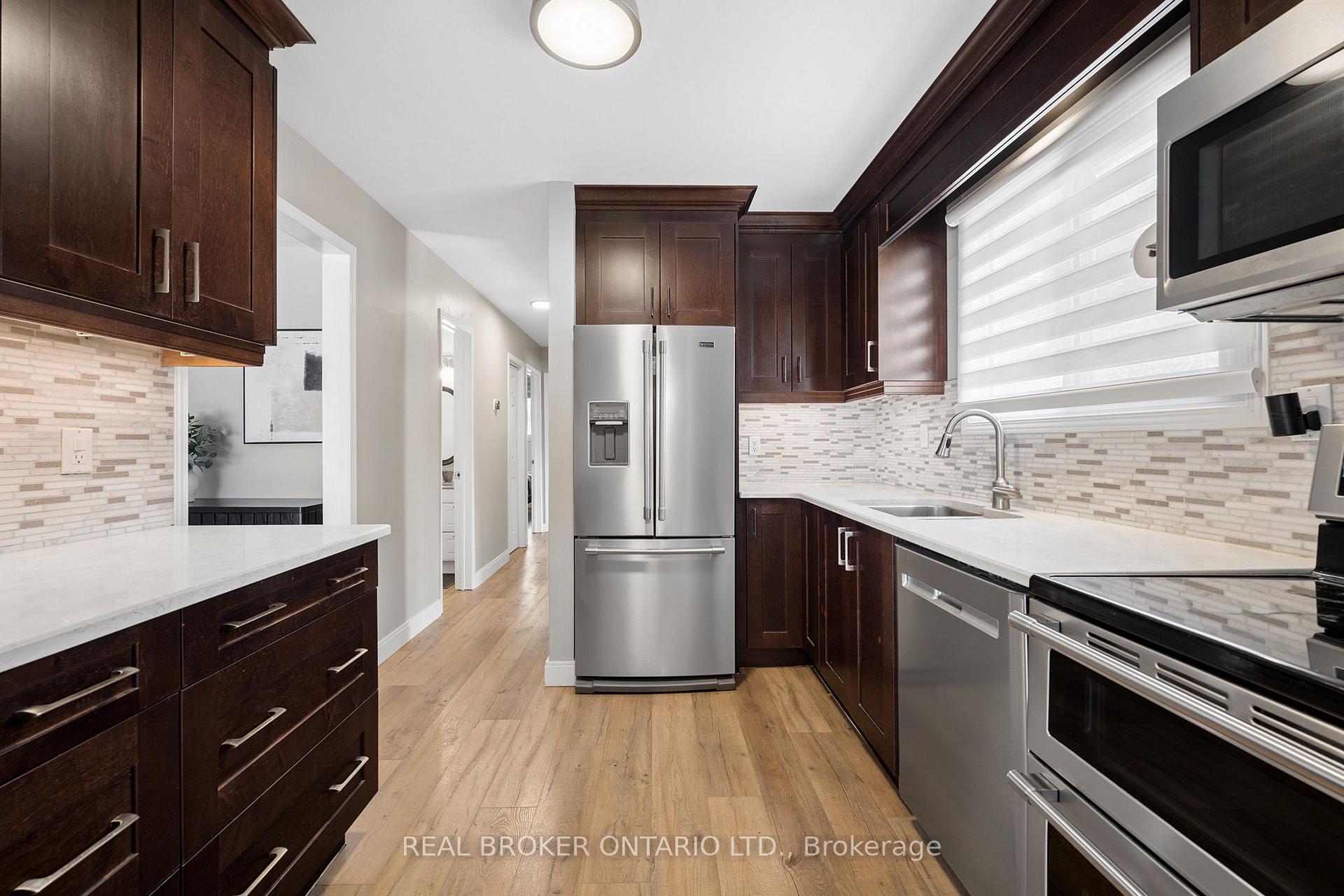 Photo 12 of 27 Nickolas Crescent, Cambridge, Silver Heights — HOMEH