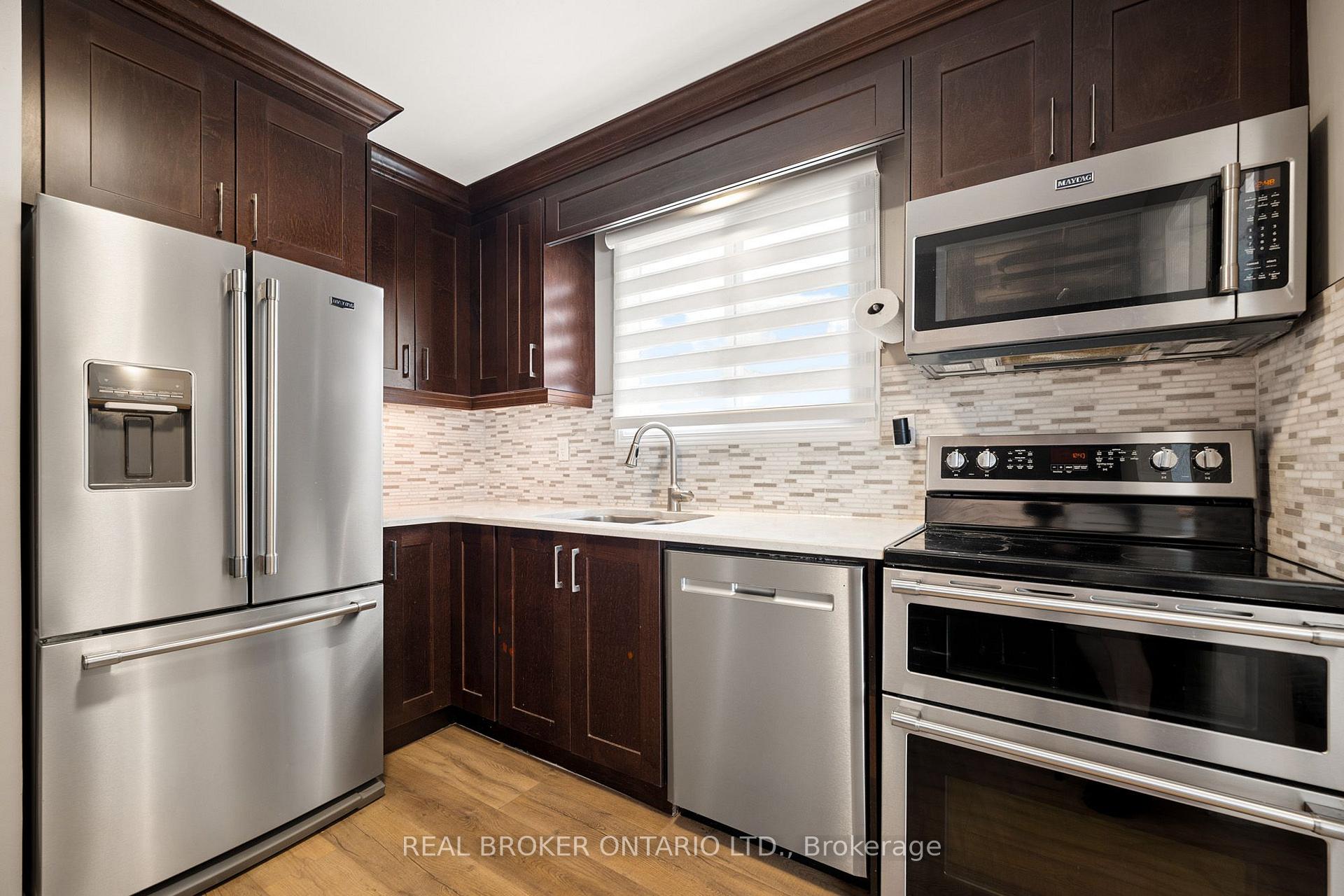 Photo 13 of 27 Nickolas Crescent, Cambridge, Silver Heights — HOMEH