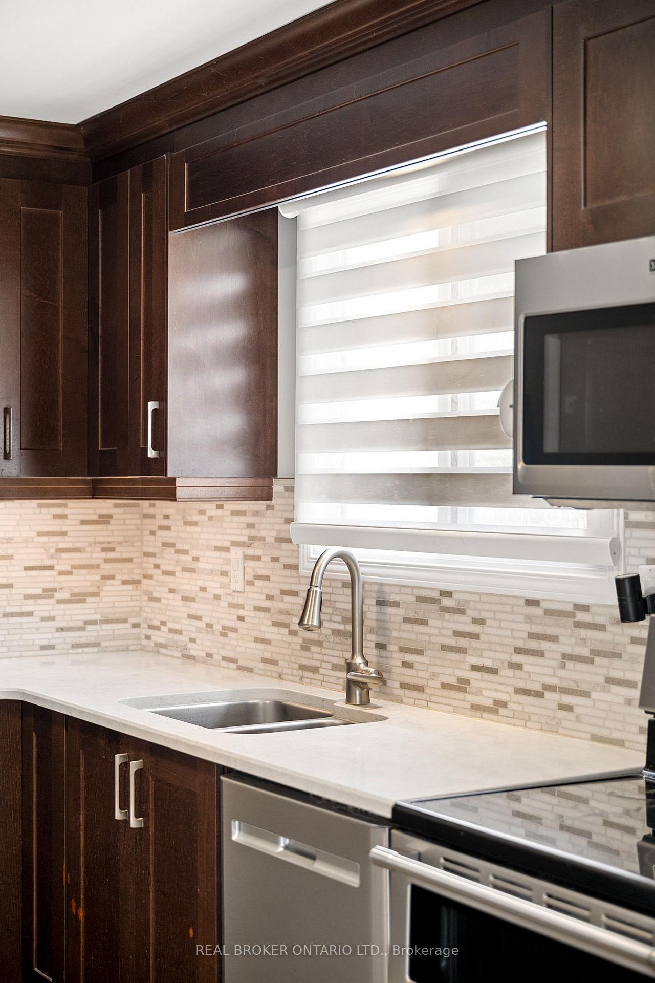 Photo 14 of 27 Nickolas Crescent, Cambridge, Silver Heights — HOMEH