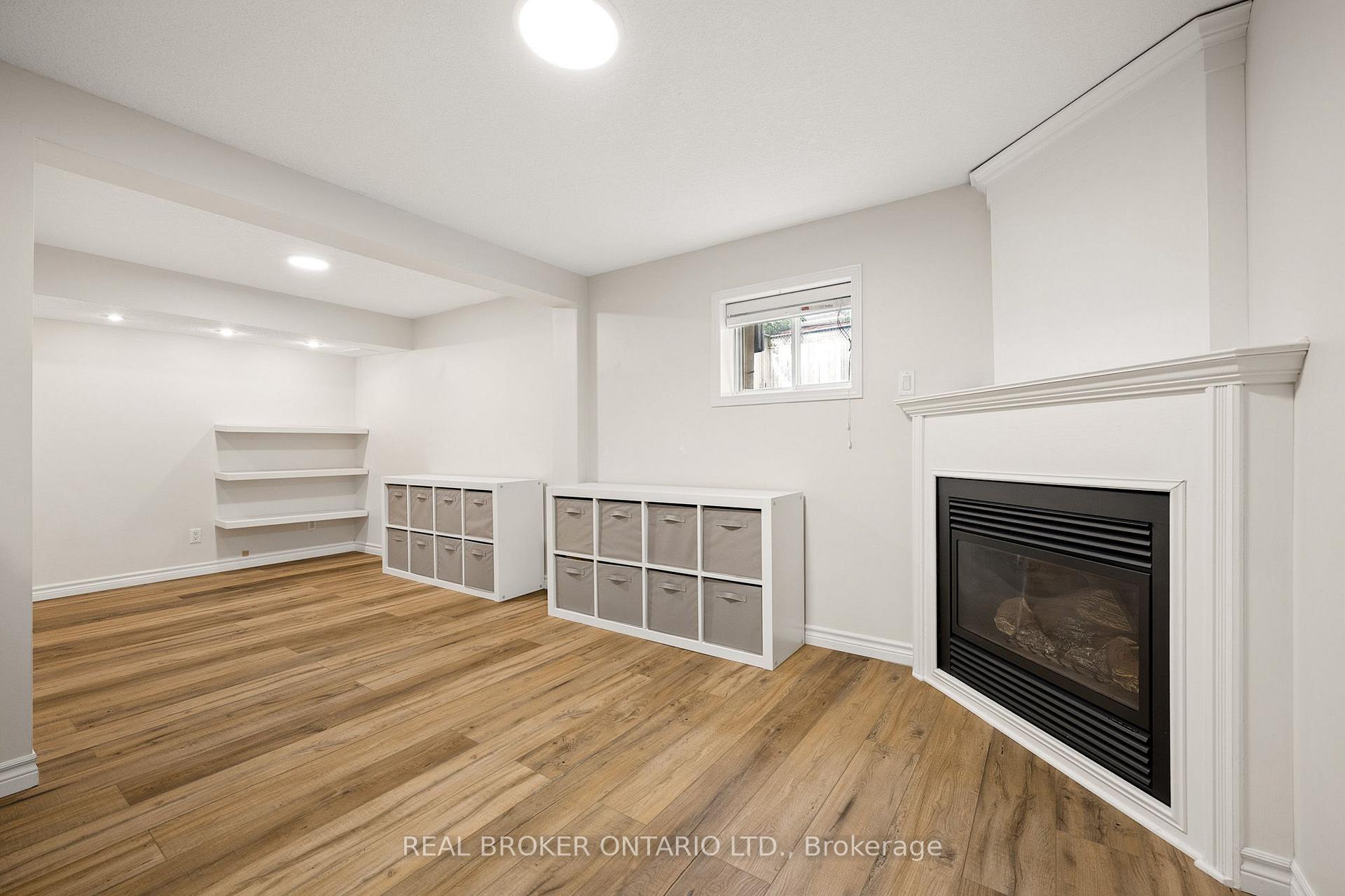 Photo 28 of 27 Nickolas Crescent, Cambridge, Silver Heights — HOMEH