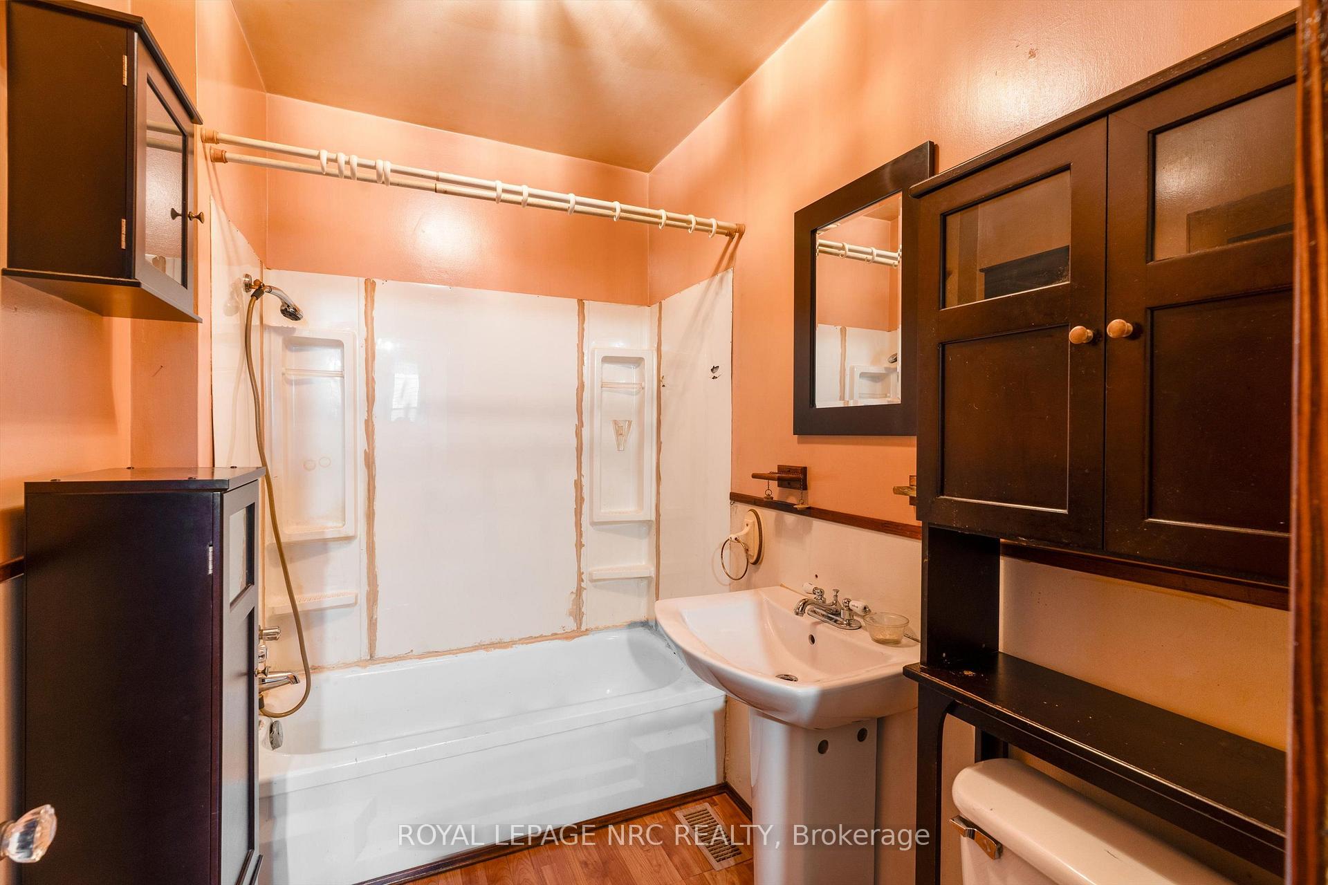 Photo 21 of 428 Phipps Street, Fort Erie, Central — HOMEH