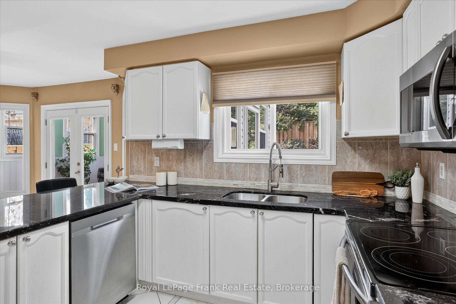 Photo 15 of 535 Fortye Drive, Peterborough, Otonabee Ward 1 — HOMEH