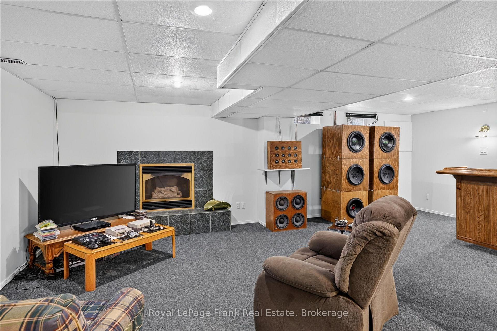 Photo 38 of 535 Fortye Drive, Peterborough, Otonabee Ward 1 — HOMEH