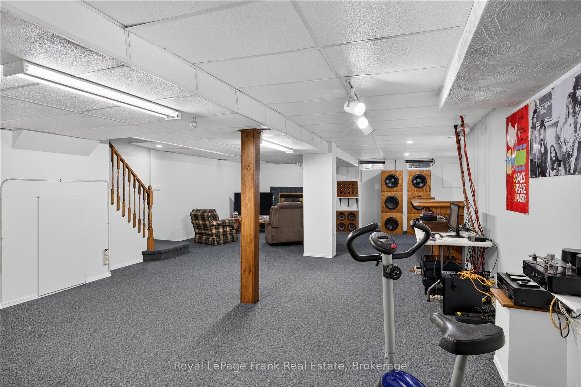 Photo 40 of 535 Fortye Drive, Peterborough, Otonabee Ward 1 — HOMEH