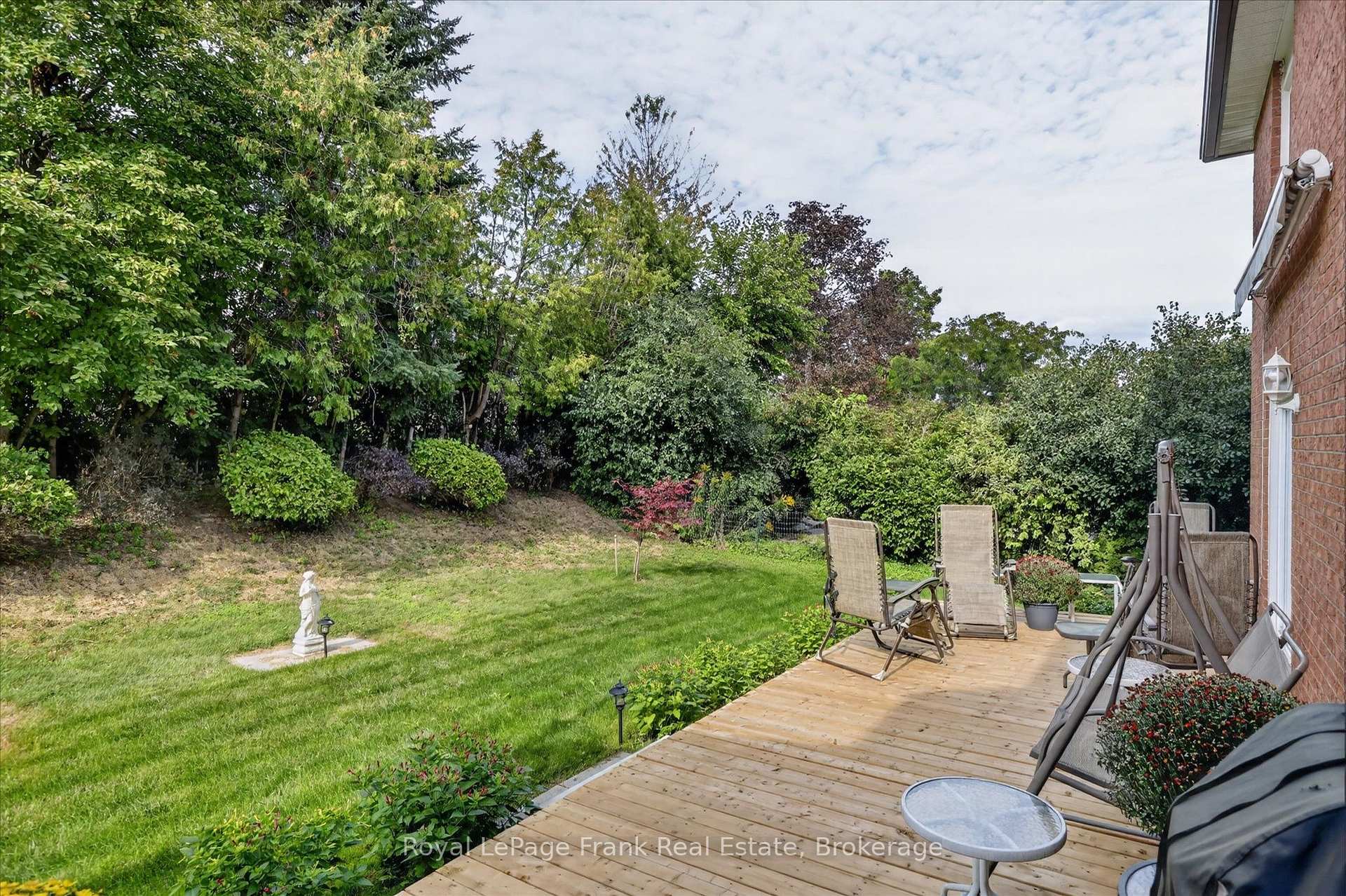 Photo 44 of 535 Fortye Drive, Peterborough, Otonabee Ward 1 — HOMEH