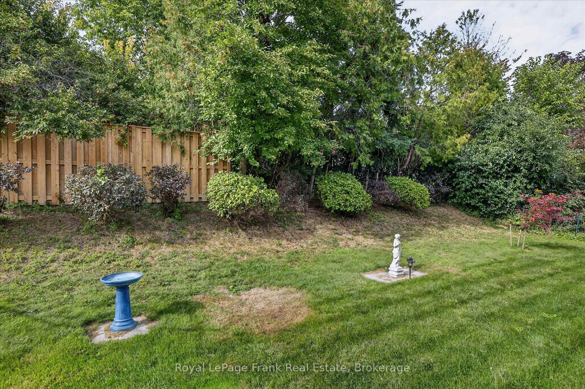 Photo 46 of 535 Fortye Drive, Peterborough, Otonabee Ward 1 — HOMEH