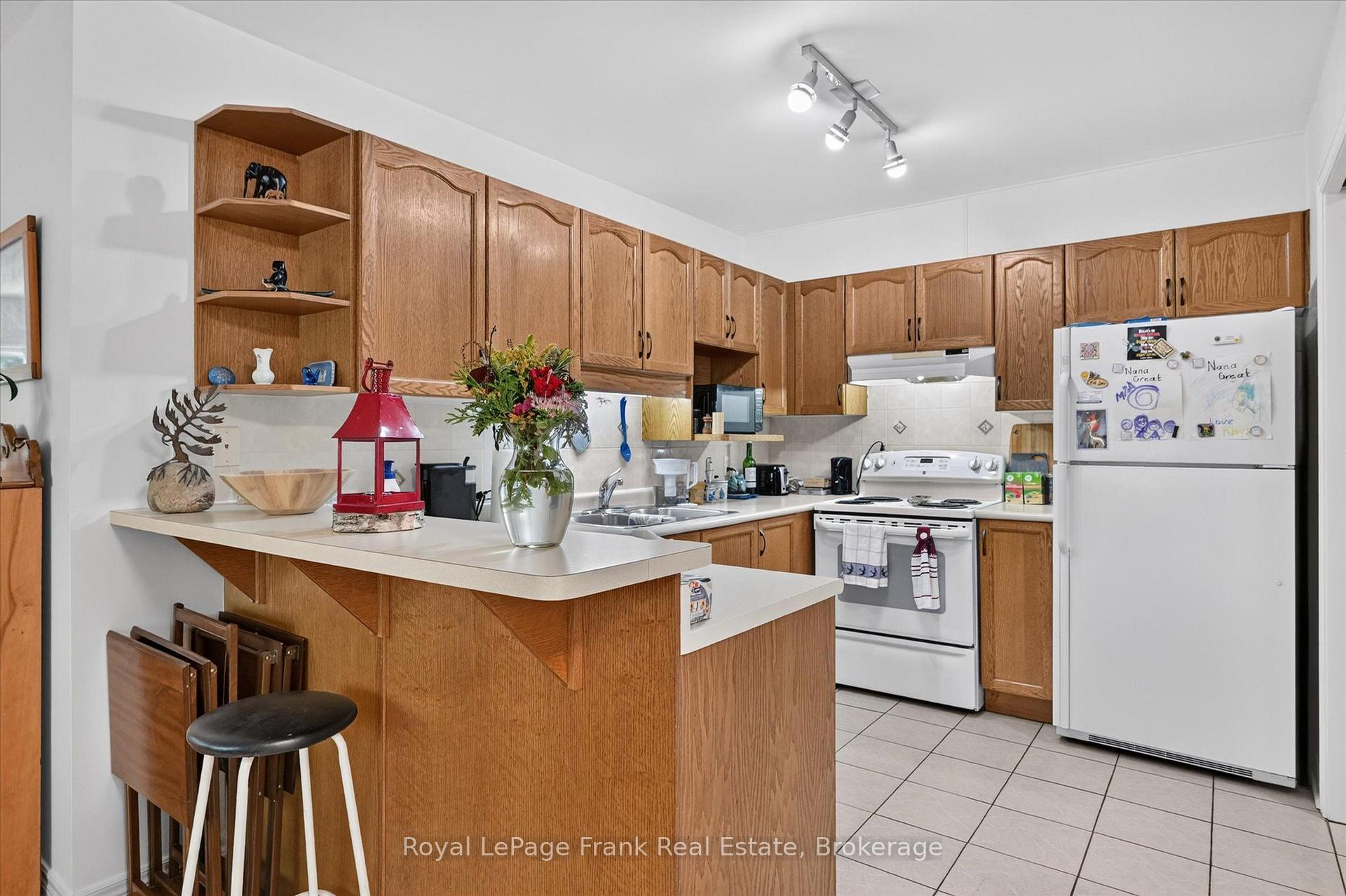 Photo 5 of Unit 21, 22 Charles Court, Selwyn — HOMEH