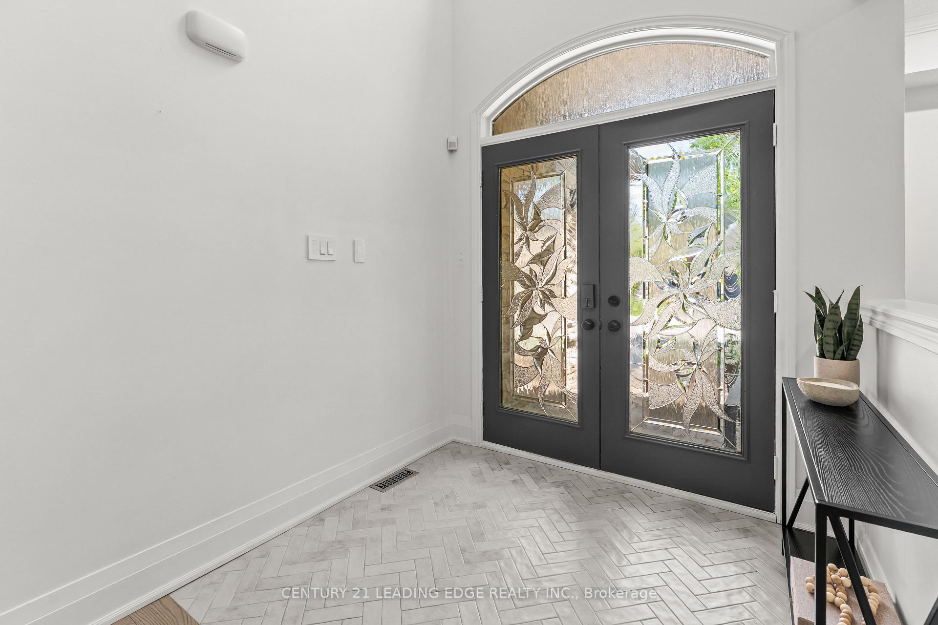 Photo 9 of 106 Mackey Drive, Whitby, Lynde Creek — HOMEH