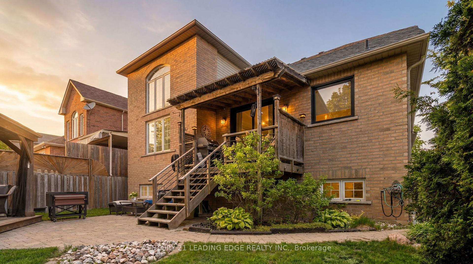 Photo 55 of 106 Mackey Drive, Whitby, Lynde Creek — HOMEH