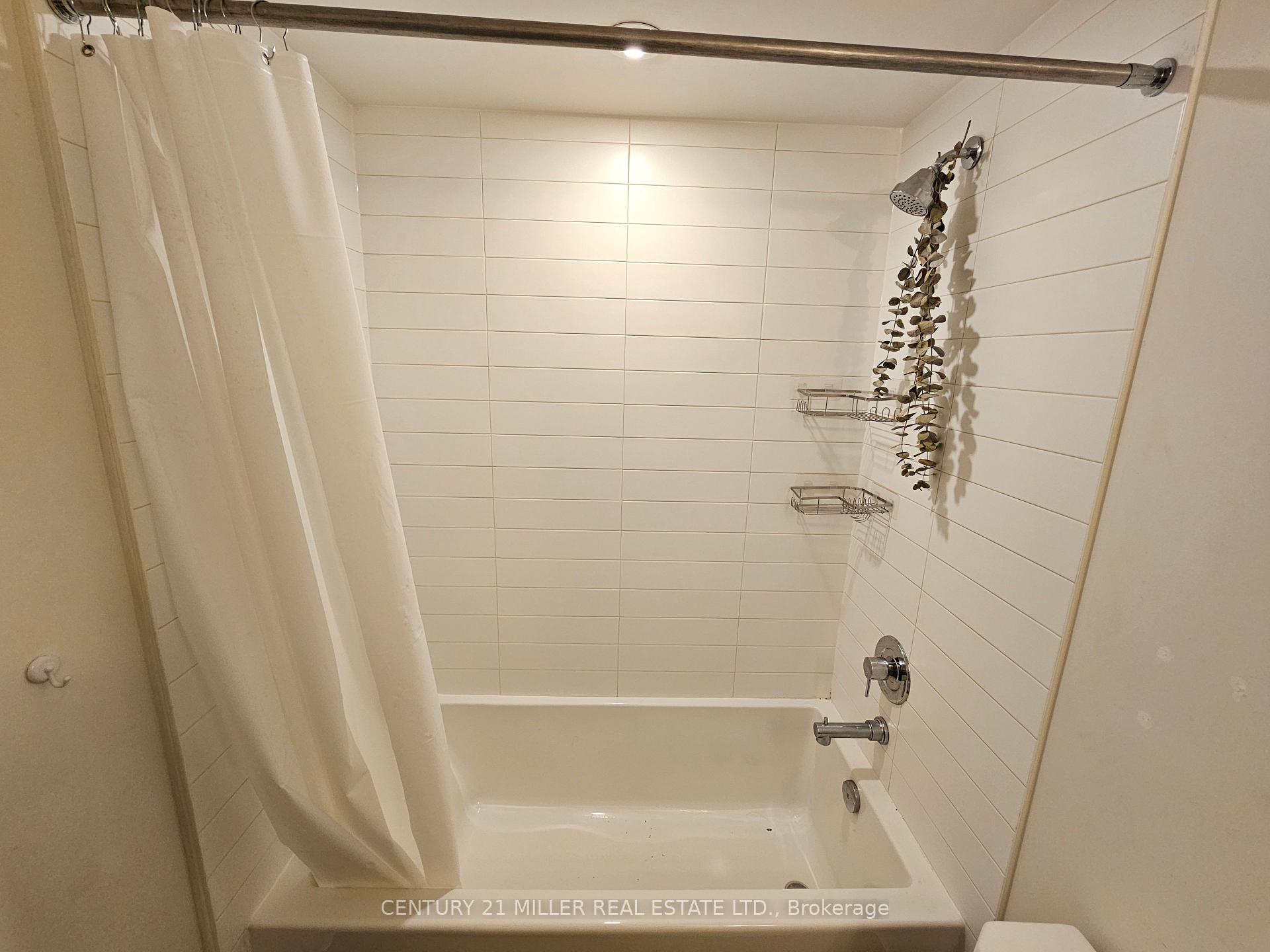 Photo 14 of Unit 429, 576 Front Street, Toronto, Waterfront Communities — HOMEH
