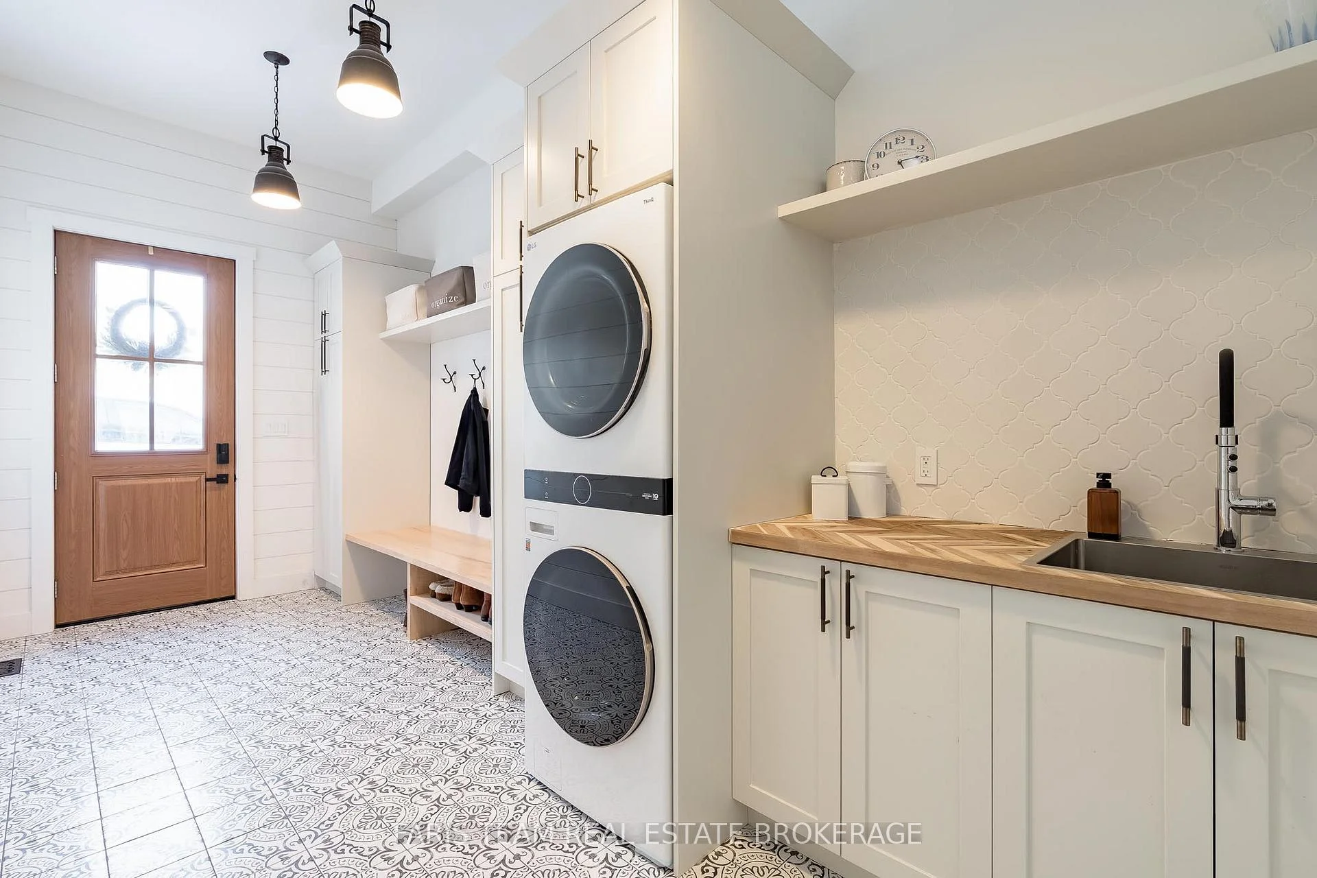Photo 83 of 1555 Baseline Road S, Tiny, Rural Tiny — HOMEH