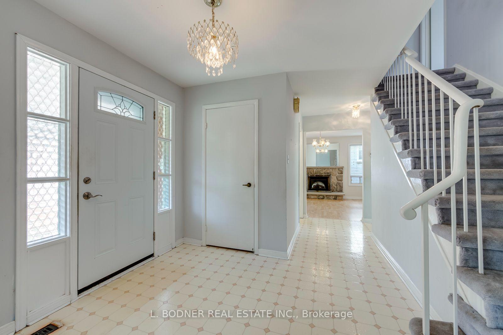 Photo 13 of 4141 Garrowhill Trail, Mississauga, Rathwood — HOMEH