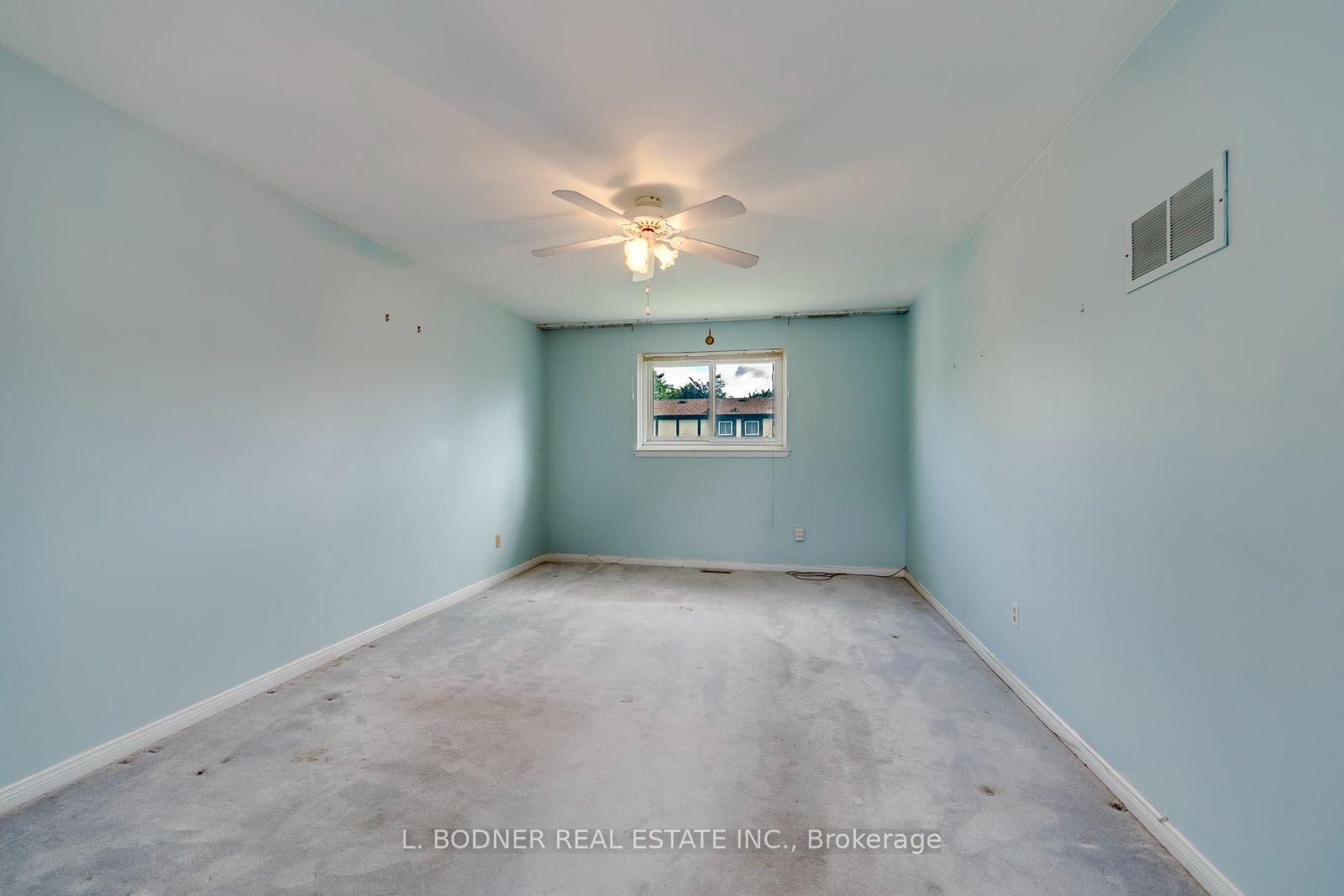 Photo 16 of 4141 Garrowhill Trail, Mississauga, Rathwood — HOMEH
