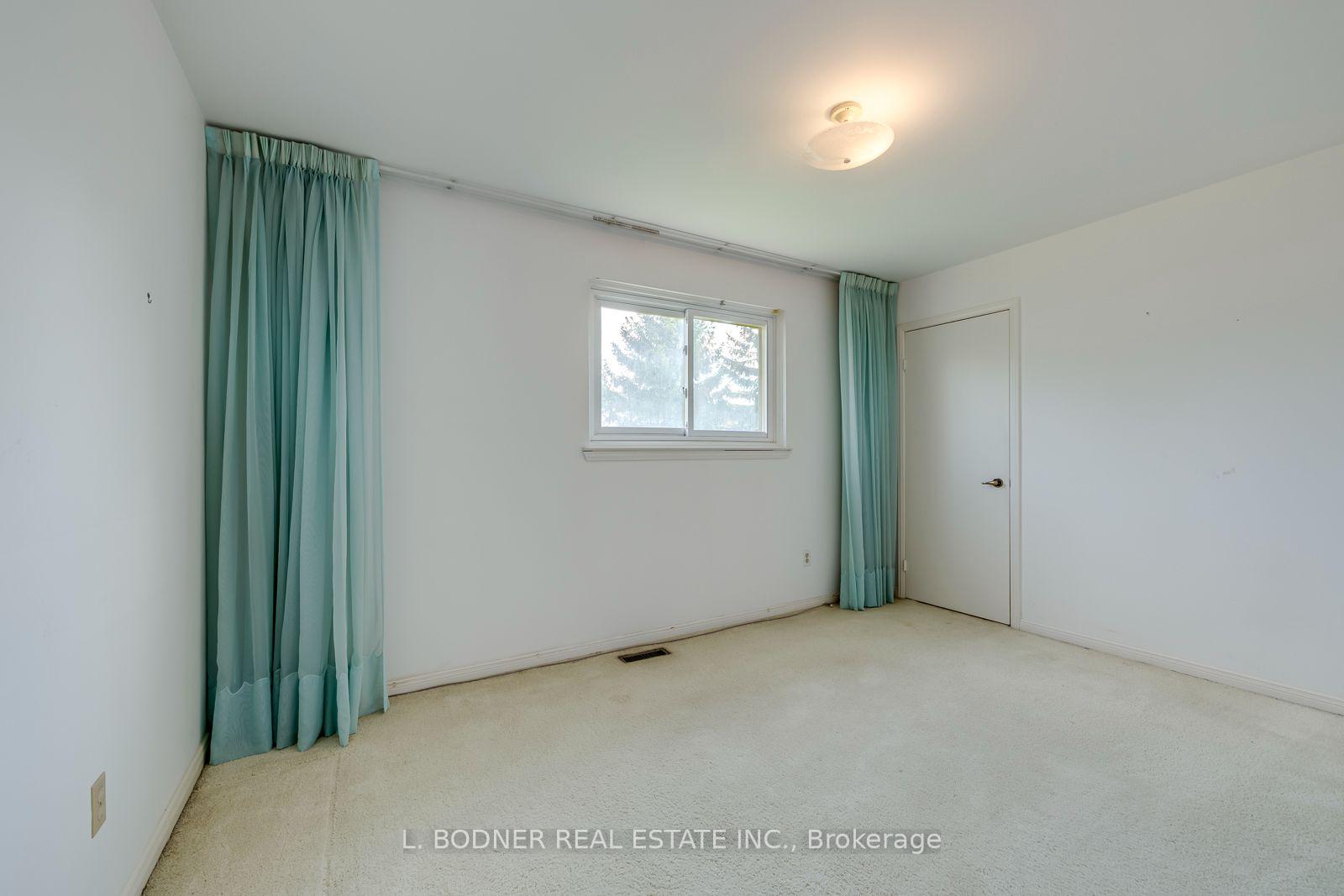 Photo 20 of 4141 Garrowhill Trail, Mississauga, Rathwood — HOMEH