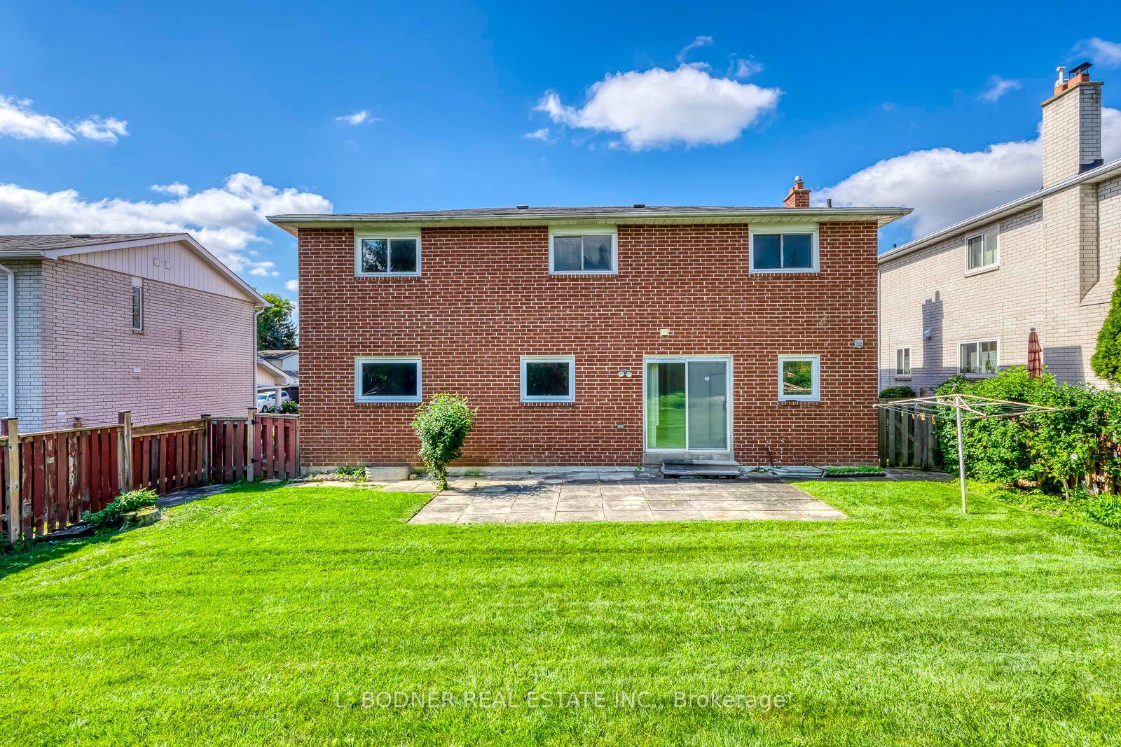 Photo 24 of 4141 Garrowhill Trail, Mississauga, Rathwood — HOMEH