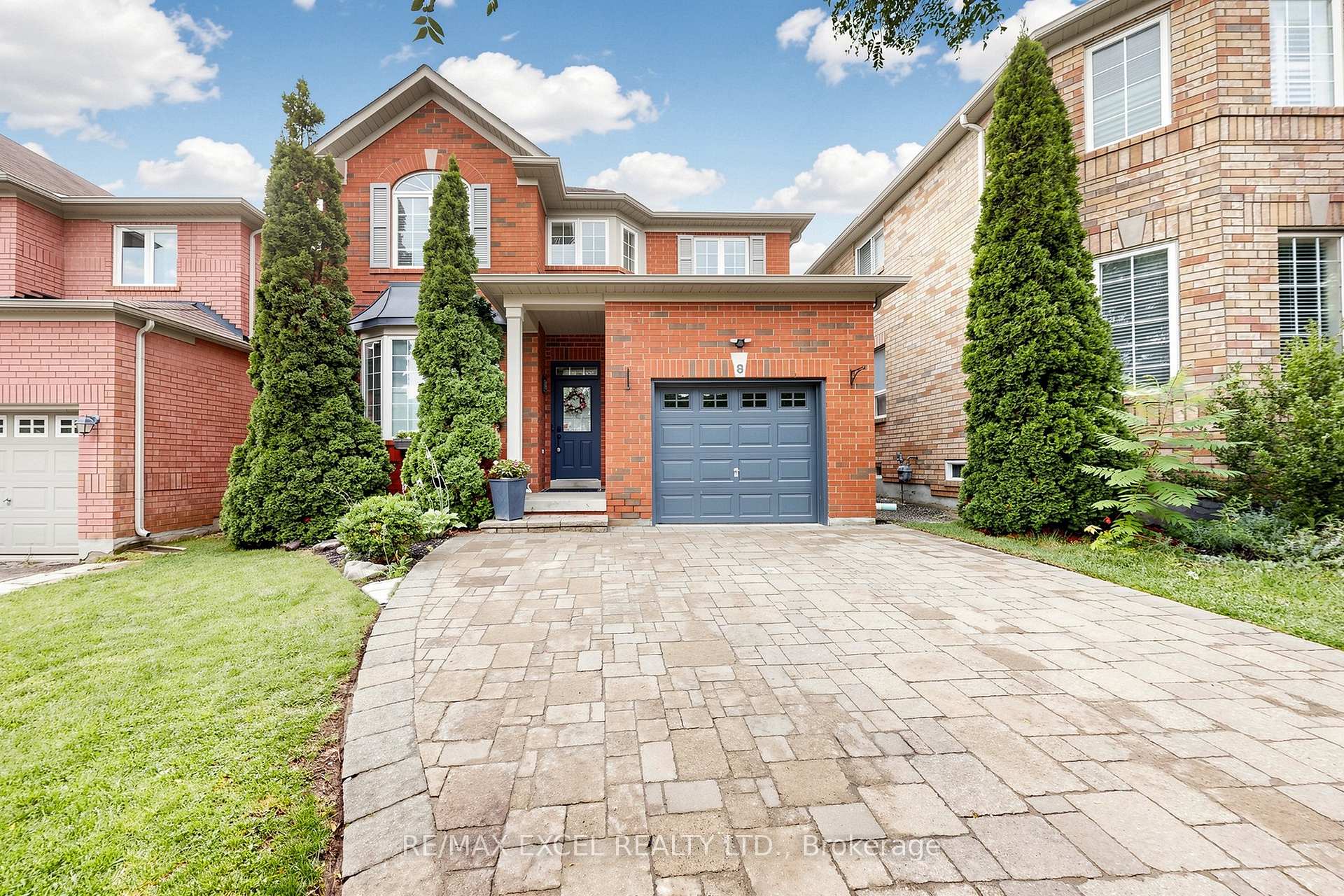 Photo 3 of 8 Hammersly Boulevard, Markham, Wismer — HOMEH