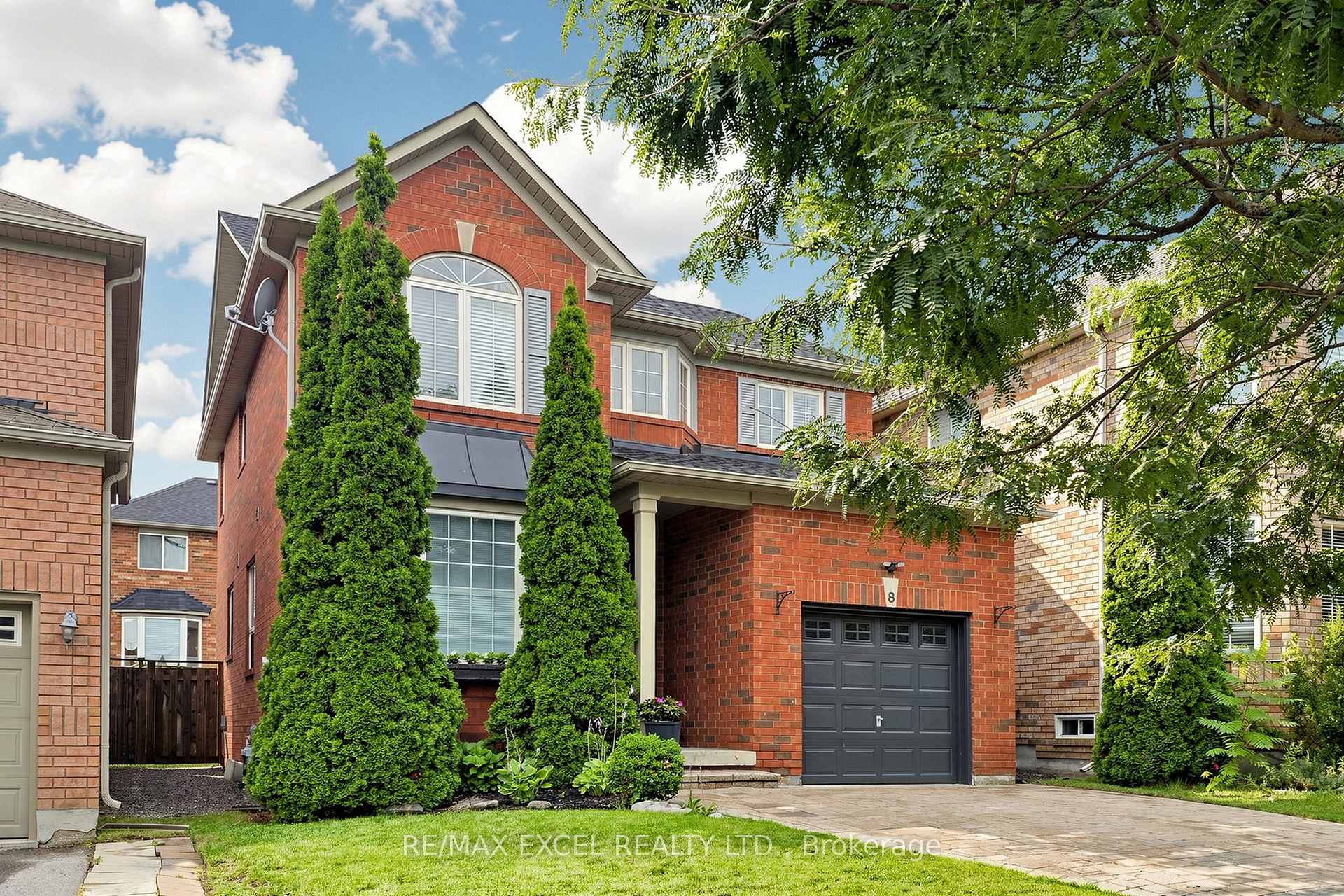 Photo 2 of 8 Hammersly Boulevard, Markham, Wismer — HOMEH