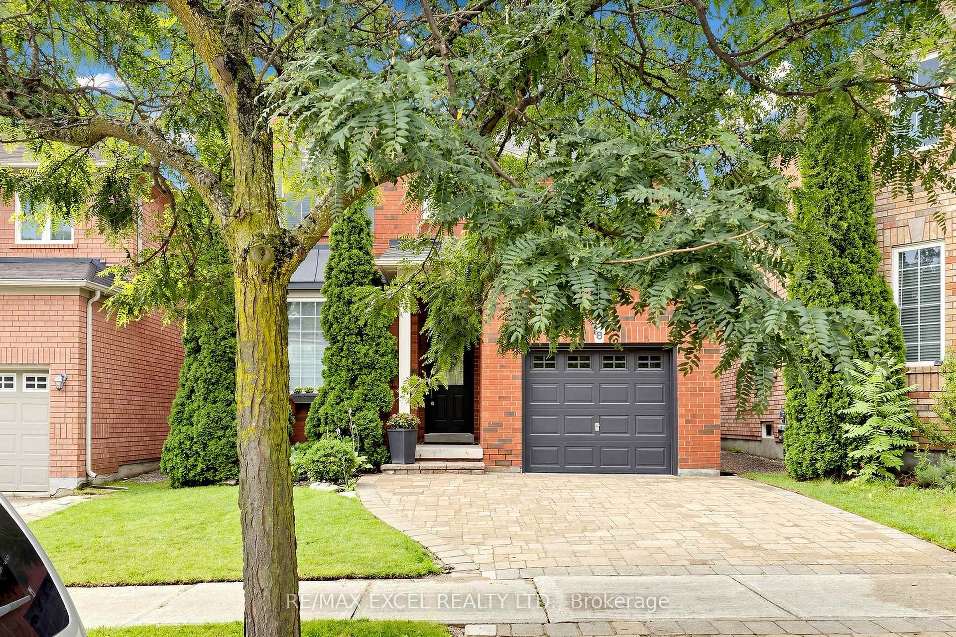 Photo 4 of 8 Hammersly Boulevard, Markham, Wismer — HOMEH