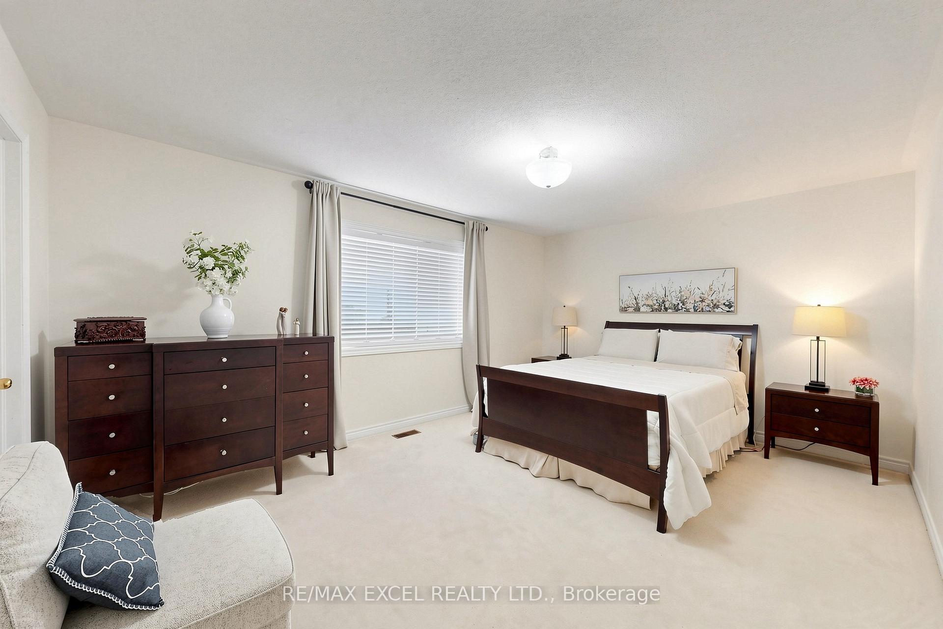 Photo 23 of 8 Hammersly Boulevard, Markham, Wismer — HOMEH