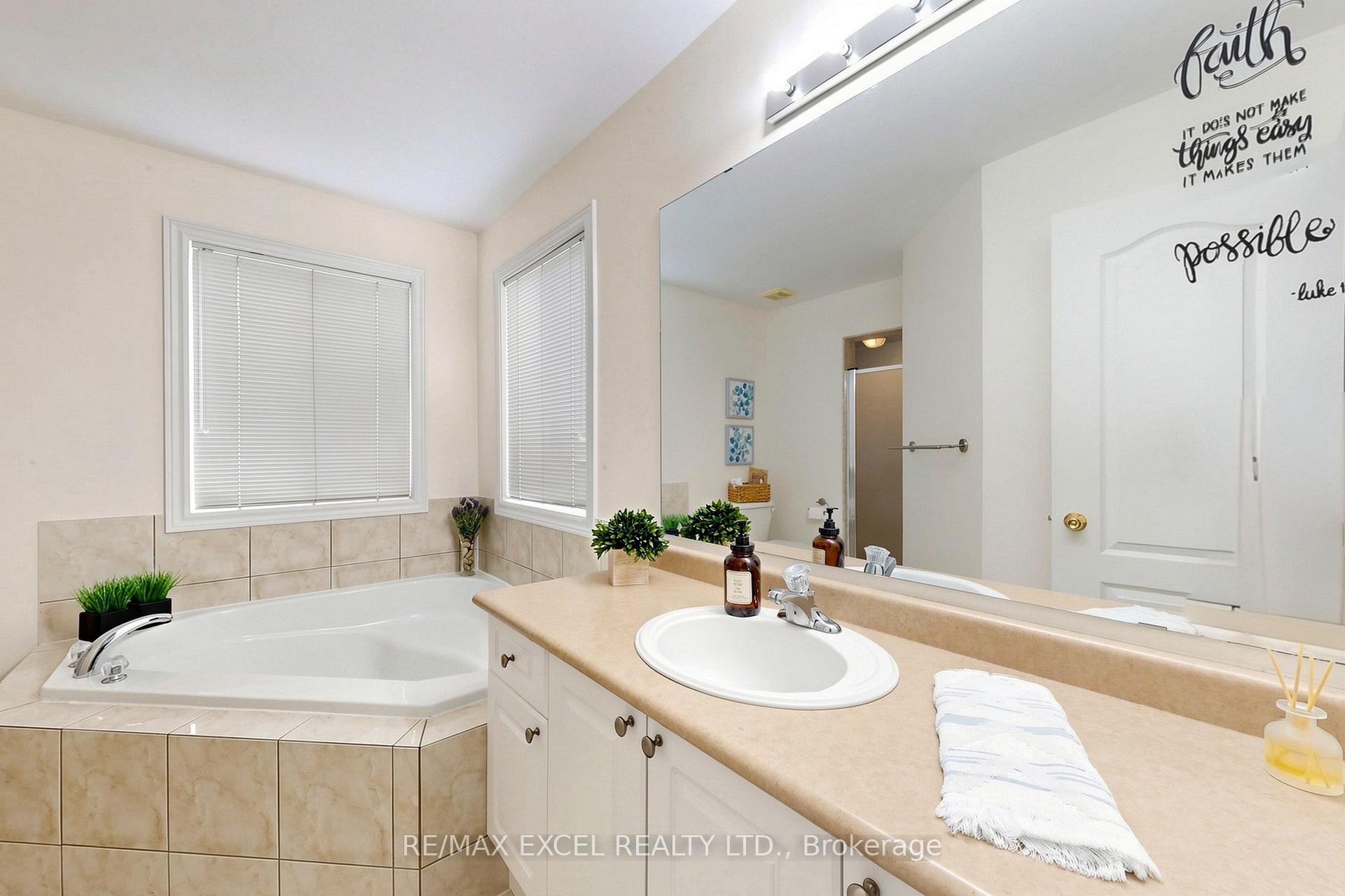 Photo 28 of 8 Hammersly Boulevard, Markham, Wismer — HOMEH