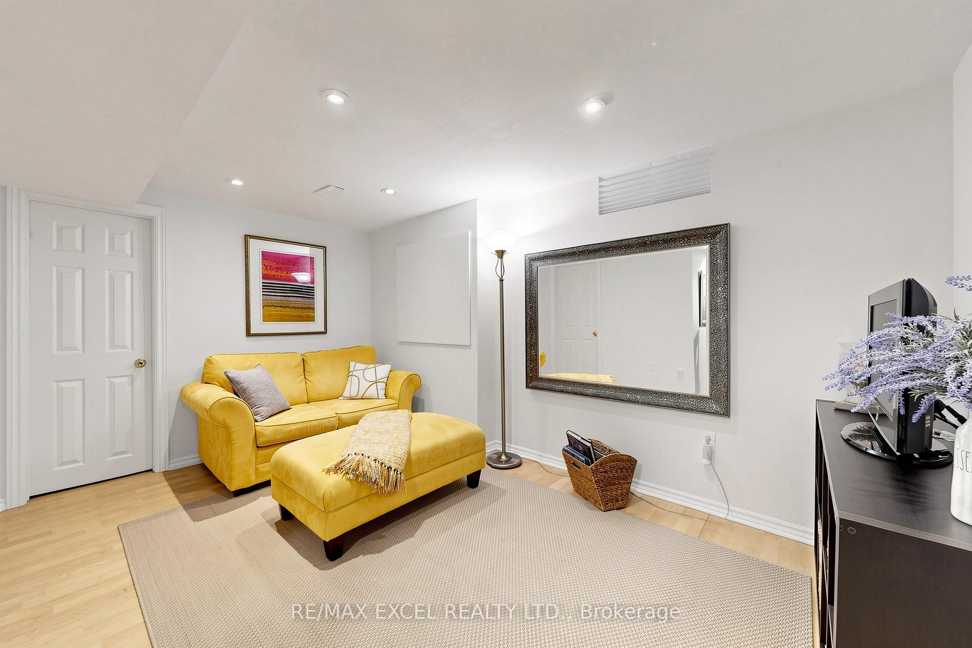 Photo 39 of 8 Hammersly Boulevard, Markham, Wismer — HOMEH