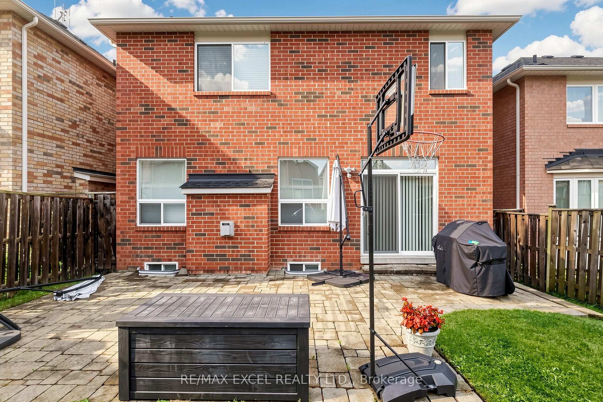 Photo 48 of 8 Hammersly Boulevard, Markham, Wismer — HOMEH