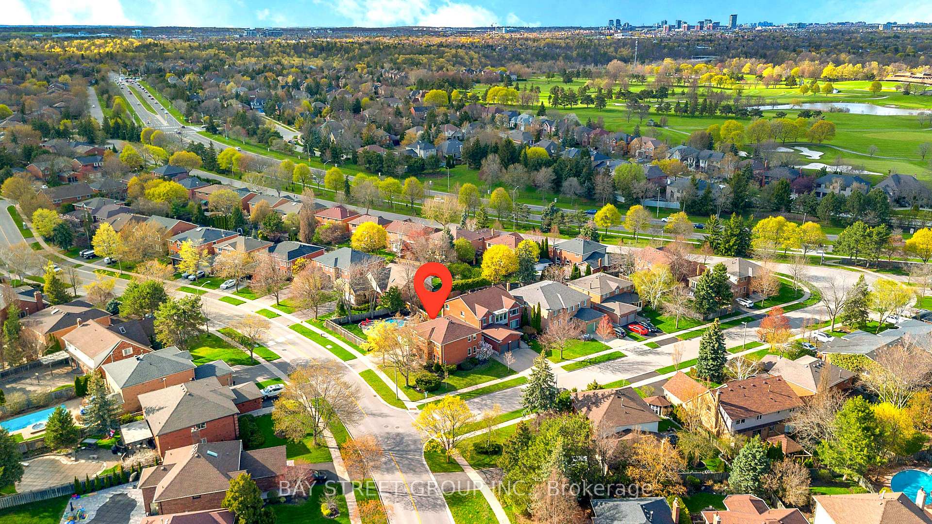 Photo 2 of 1305 Monks Passage, Oakville, Glen Abbey — HOMEH