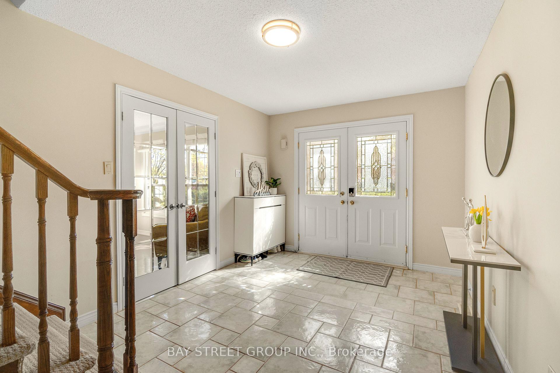 Photo 9 of 1305 Monks Passage, Oakville, Glen Abbey — HOMEH