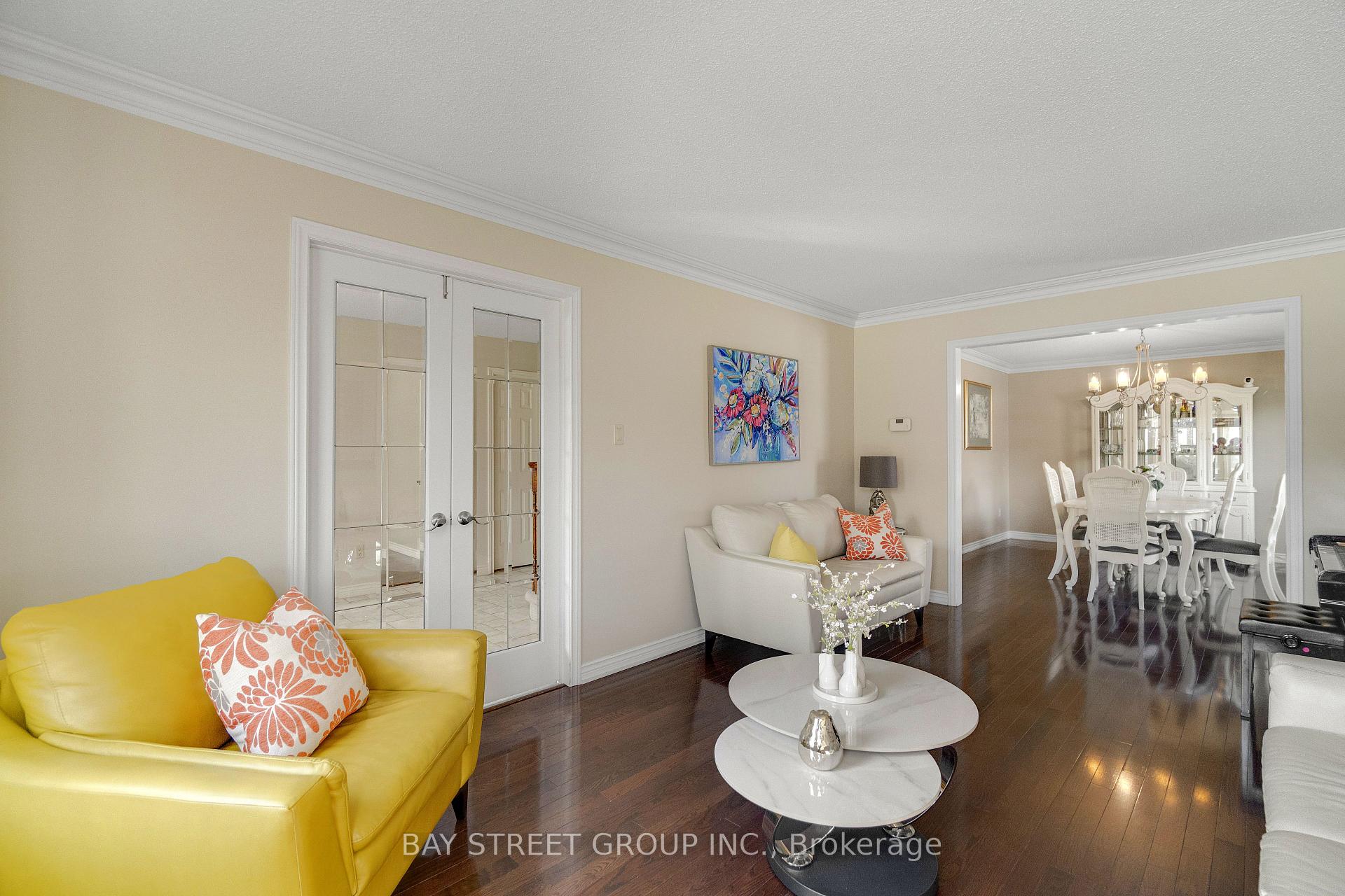 Photo 12 of 1305 Monks Passage, Oakville, Glen Abbey — HOMEH