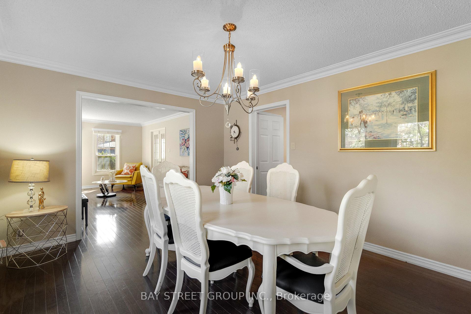 Photo 15 of 1305 Monks Passage, Oakville, Glen Abbey — HOMEH