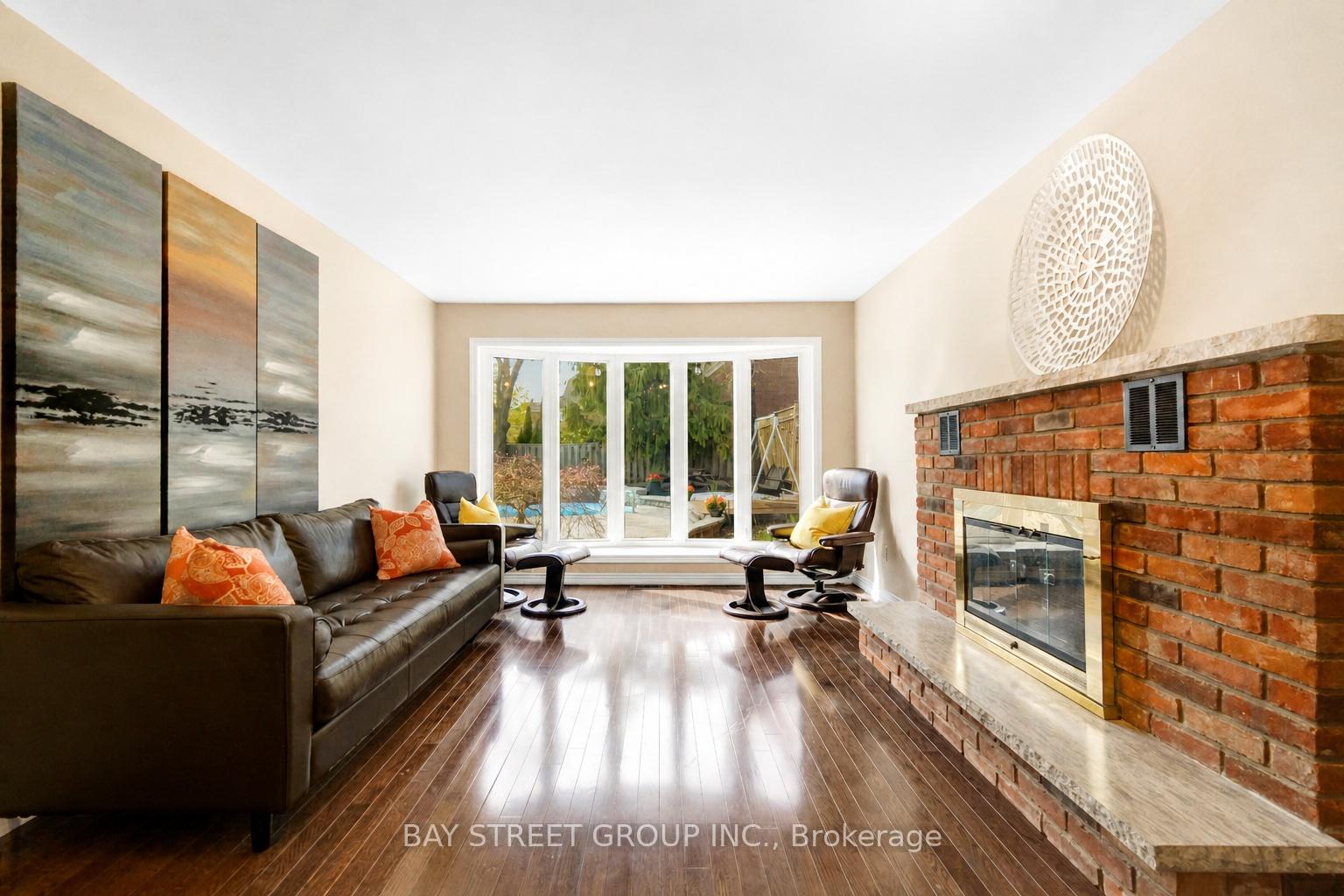 Photo 23 of 1305 Monks Passage, Oakville, Glen Abbey — HOMEH