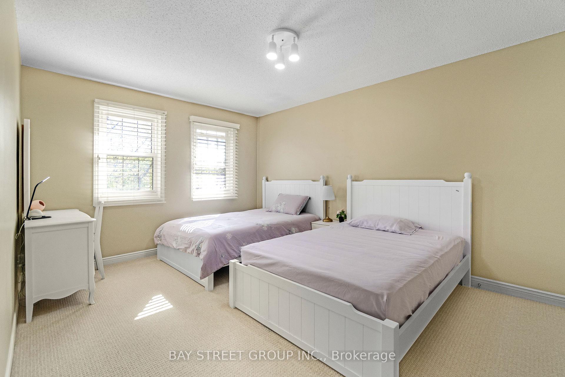 Photo 35 of 1305 Monks Passage, Oakville, Glen Abbey — HOMEH
