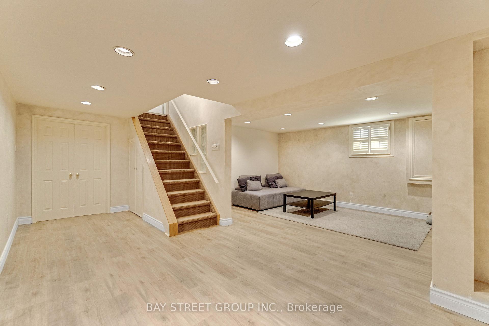 Photo 38 of 1305 Monks Passage, Oakville, Glen Abbey — HOMEH
