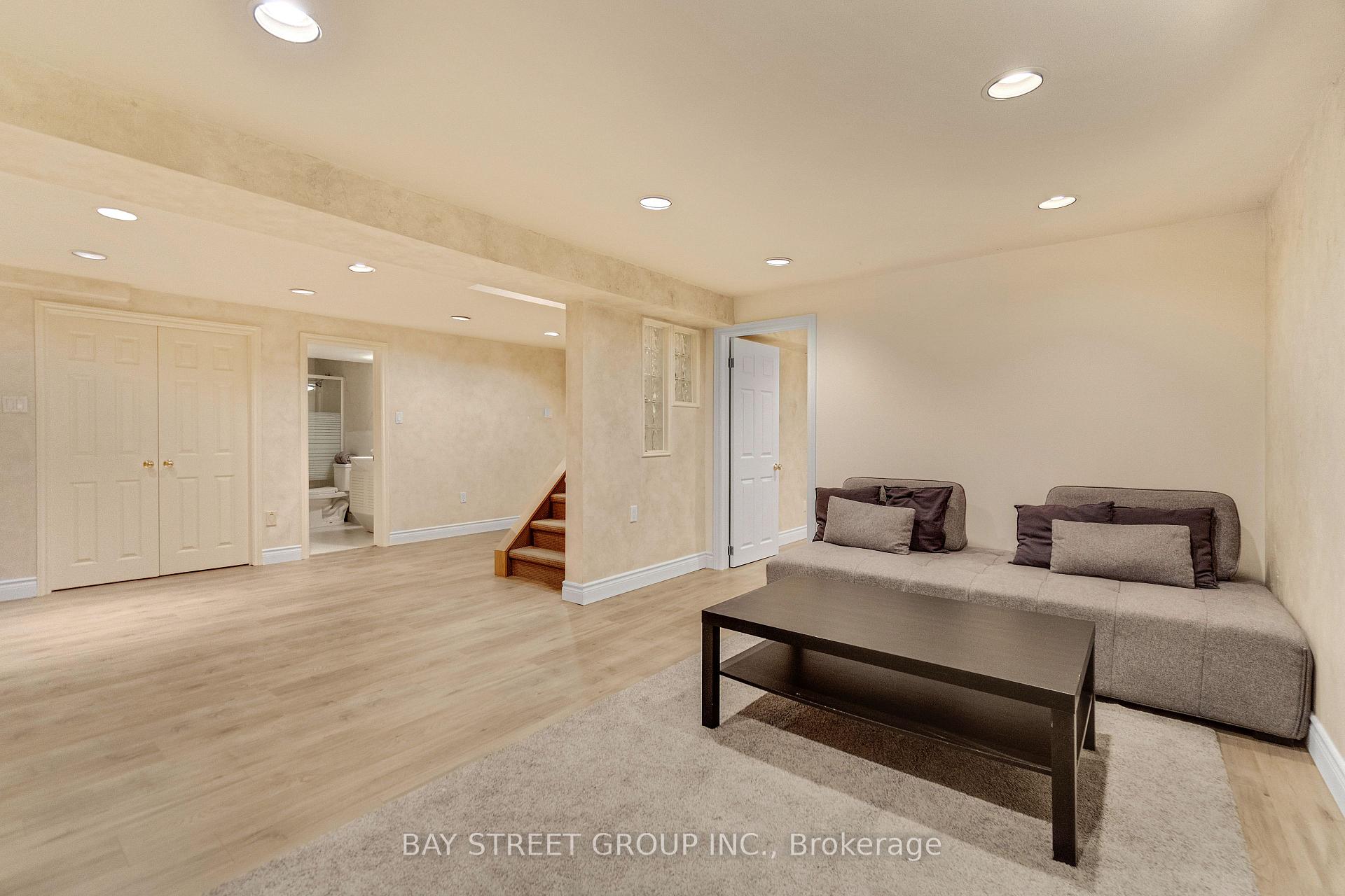 Photo 40 of 1305 Monks Passage, Oakville, Glen Abbey — HOMEH