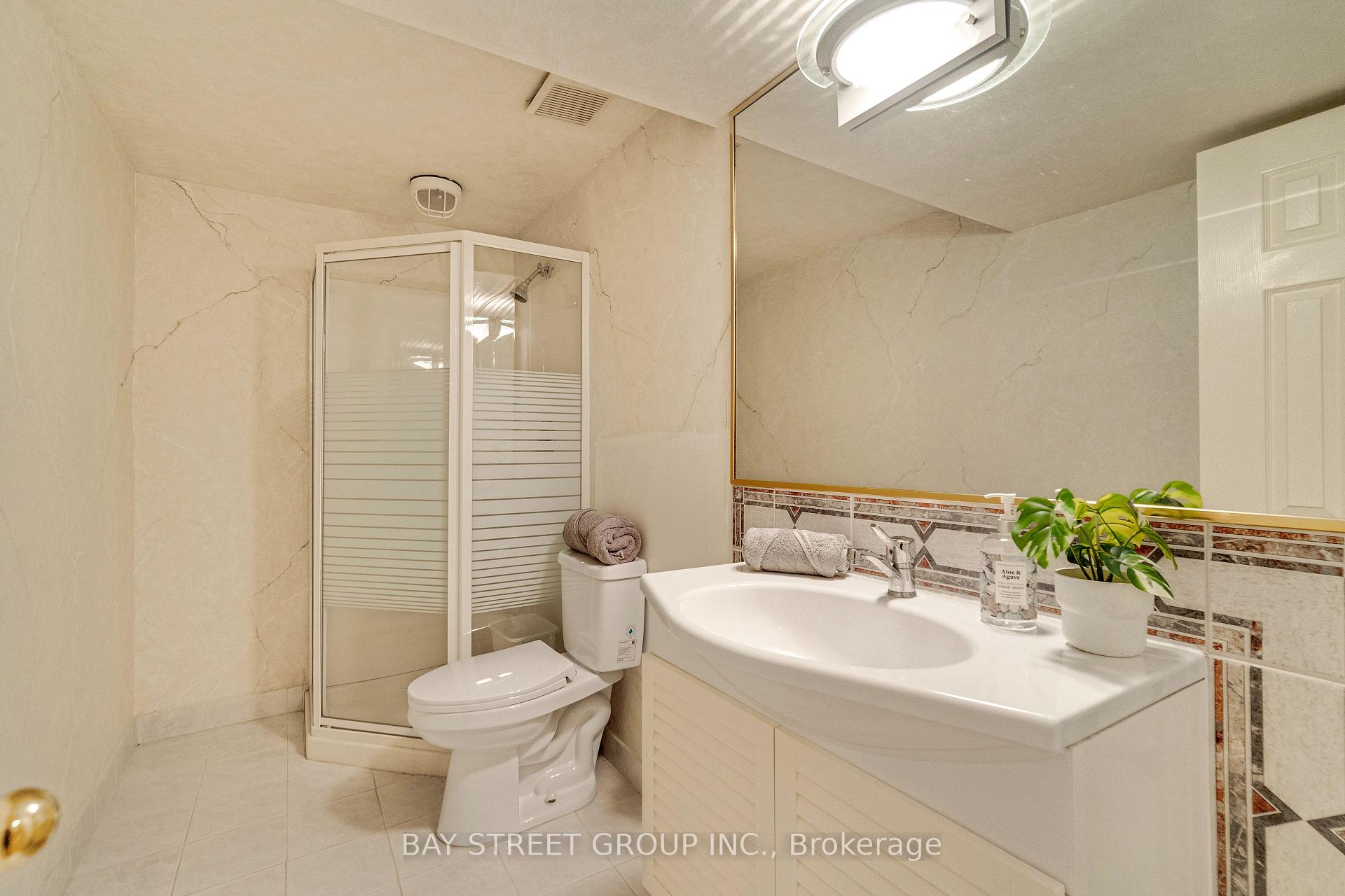 Photo 41 of 1305 Monks Passage, Oakville, Glen Abbey — HOMEH