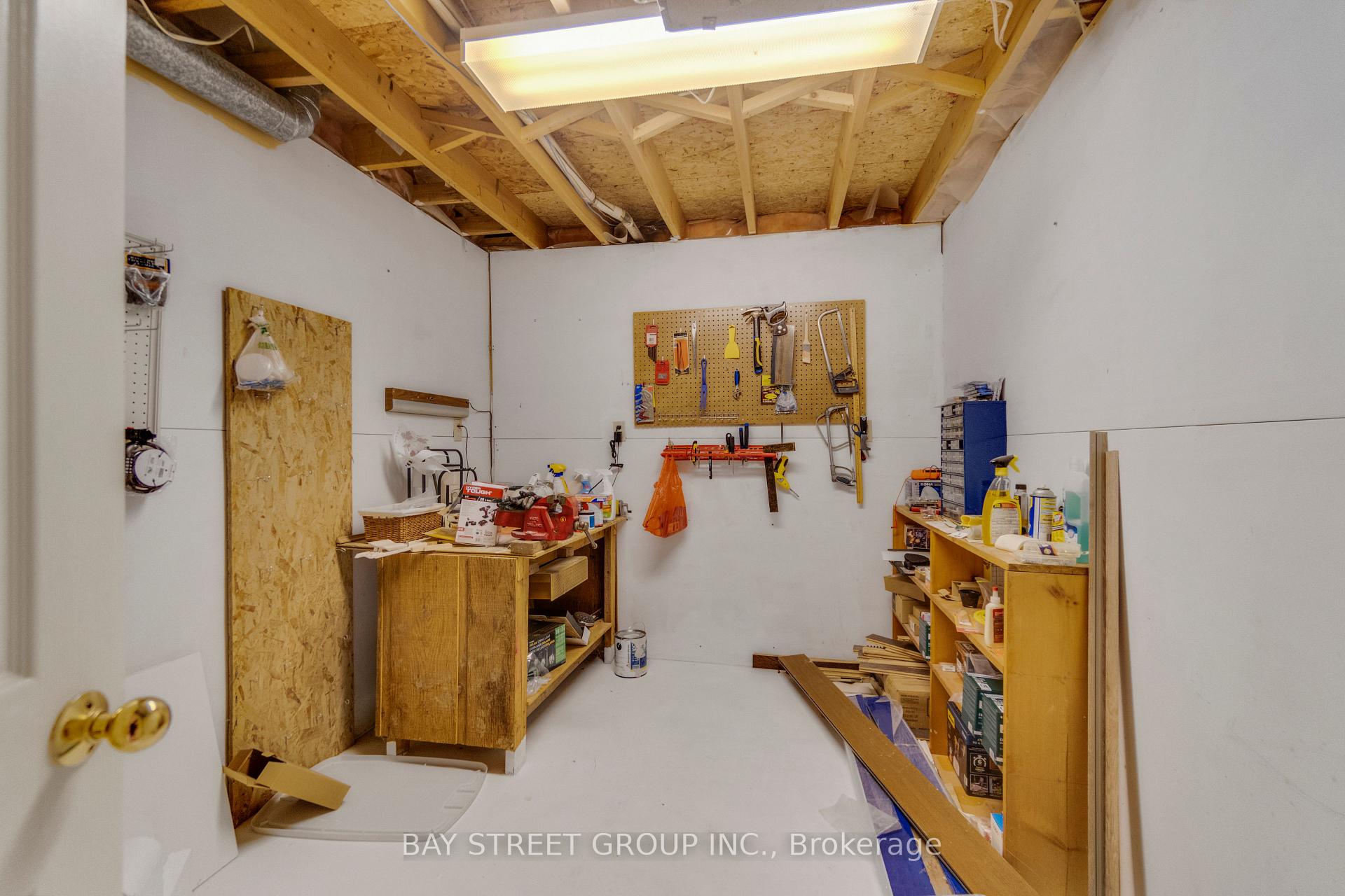 Photo 43 of 1305 Monks Passage, Oakville, Glen Abbey — HOMEH