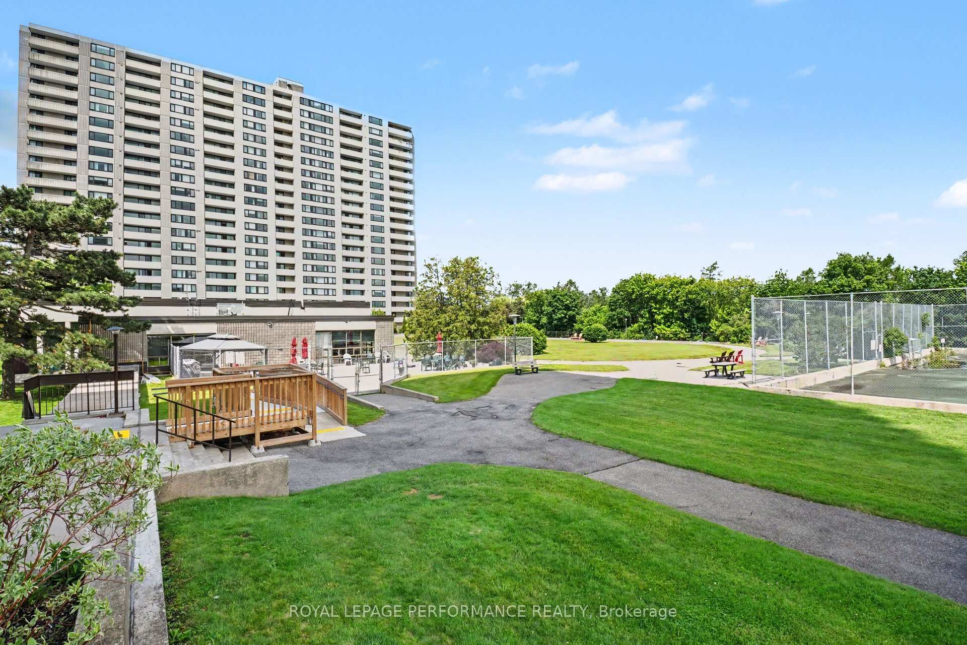 Photo 26 of Unit 708, 2625 Regina Street, Ottawa, Britannia — HOMEH