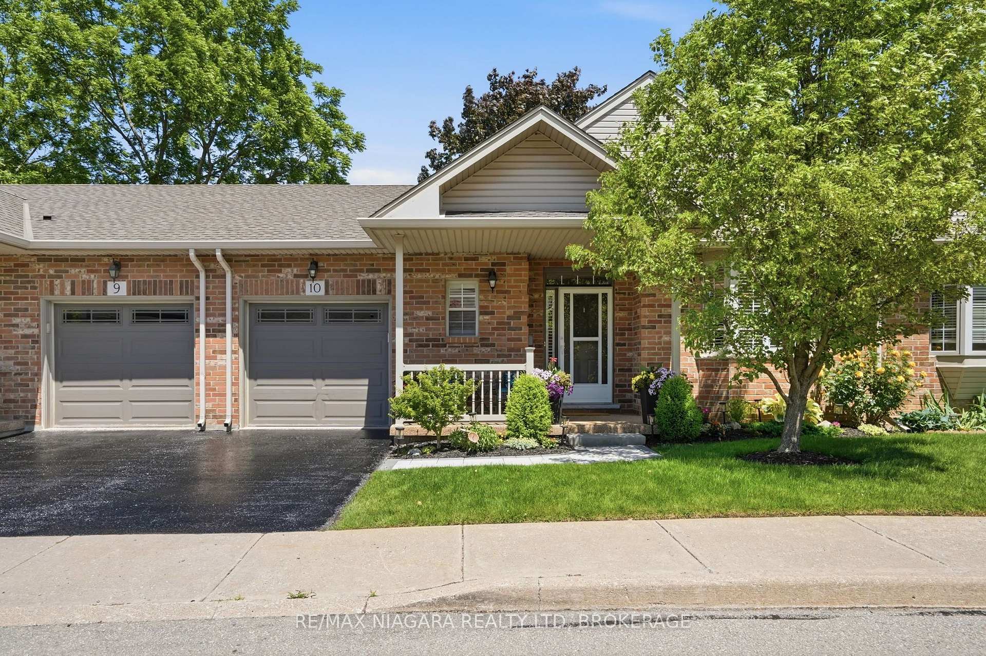 Photo 1 of Unit 10, 99 Linwell Road, St. Catharines, Lakeport — HOMEH
