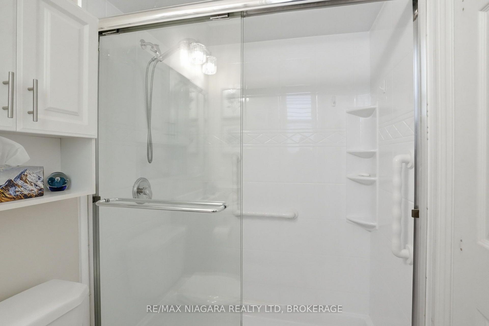 Photo 21 of Unit 10, 99 Linwell Road, St. Catharines, Lakeport — HOMEH
