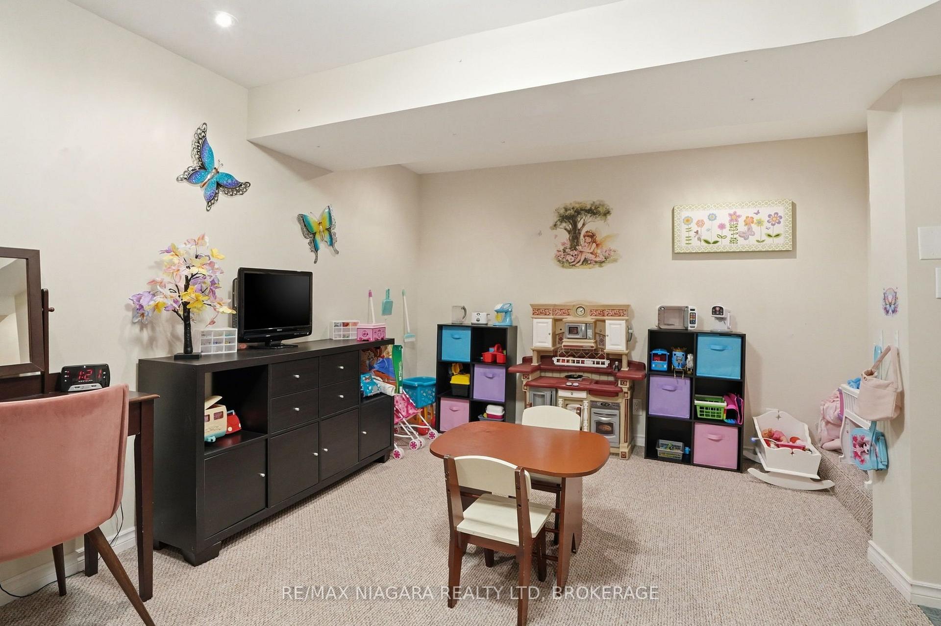 Photo 33 of Unit 10, 99 Linwell Road, St. Catharines, Lakeport — HOMEH