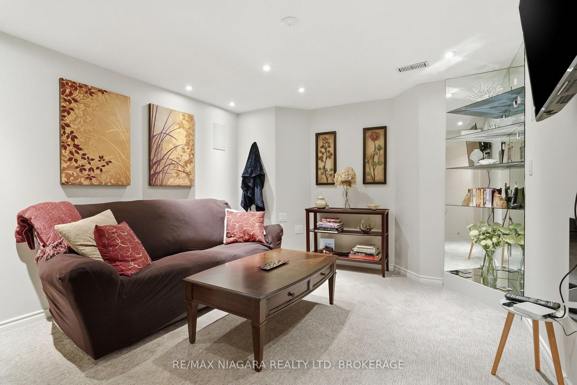 Photo 34 of Unit 10, 99 Linwell Road, St. Catharines, Lakeport — HOMEH