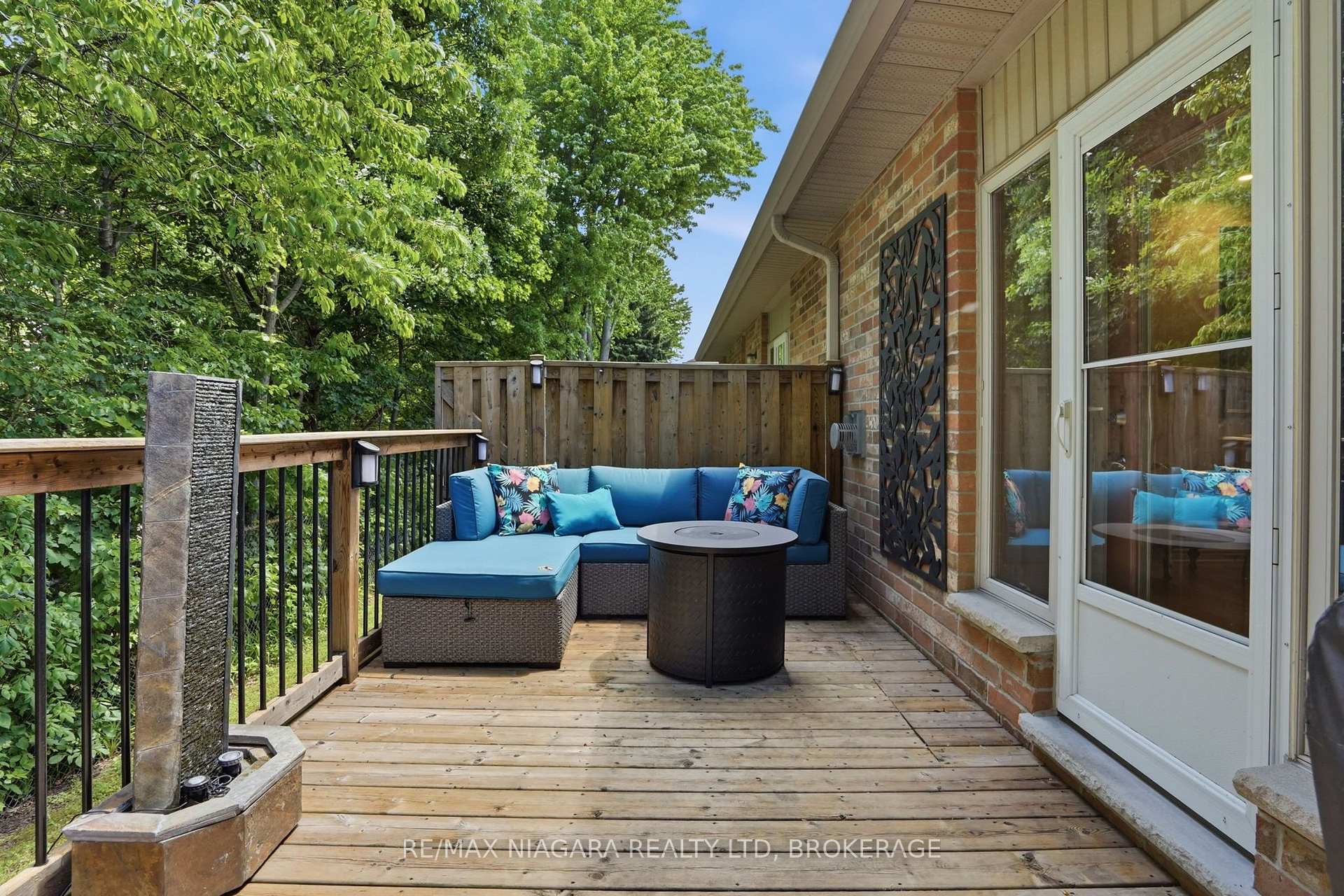 Photo 37 of Unit 10, 99 Linwell Road, St. Catharines, Lakeport — HOMEH