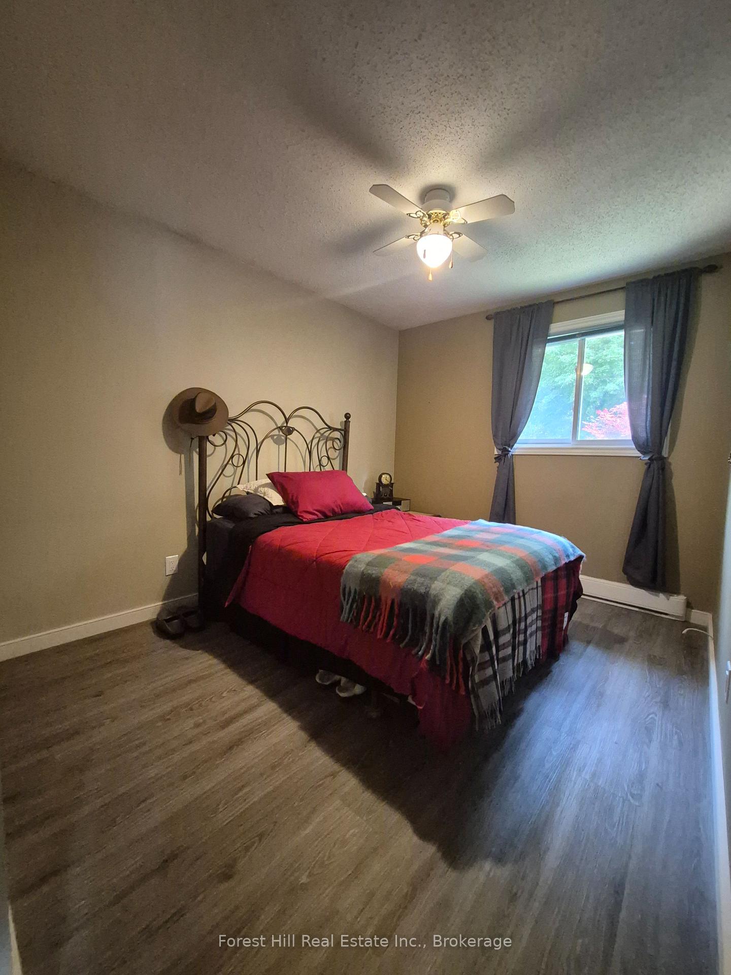 Photo 4 of 679 Simcoe Avenue W, Tay, Port McNicoll — HOMEH
