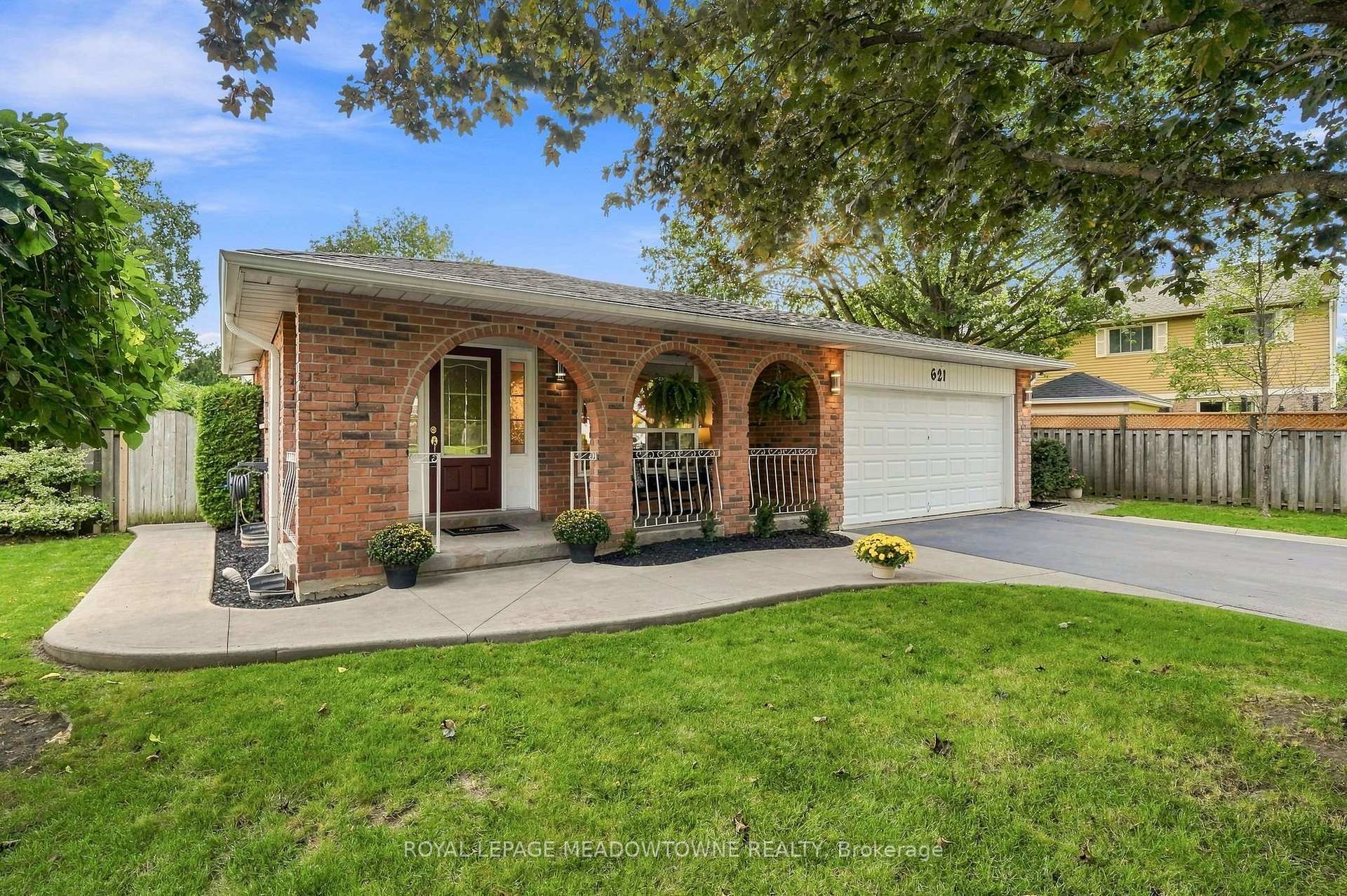 Photo 3 of 621 Moorelands Crescent, Milton, Timberlea — HOMEH