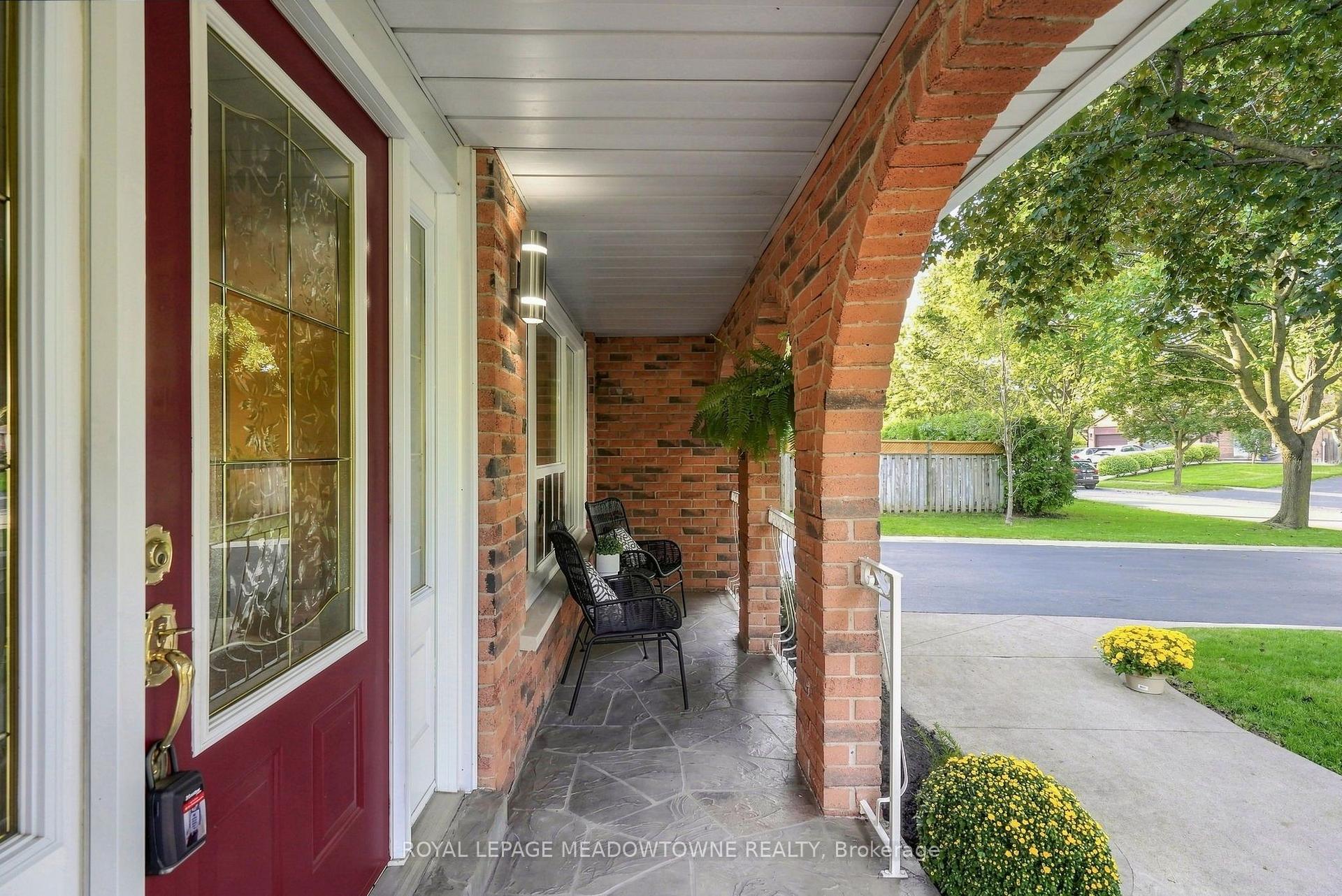 Photo 5 of 621 Moorelands Crescent, Milton, Timberlea — HOMEH