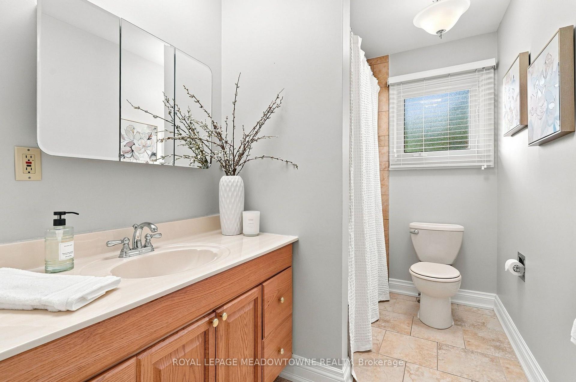 Photo 90 of 621 Moorelands Crescent, Milton, Timberlea — HOMEH