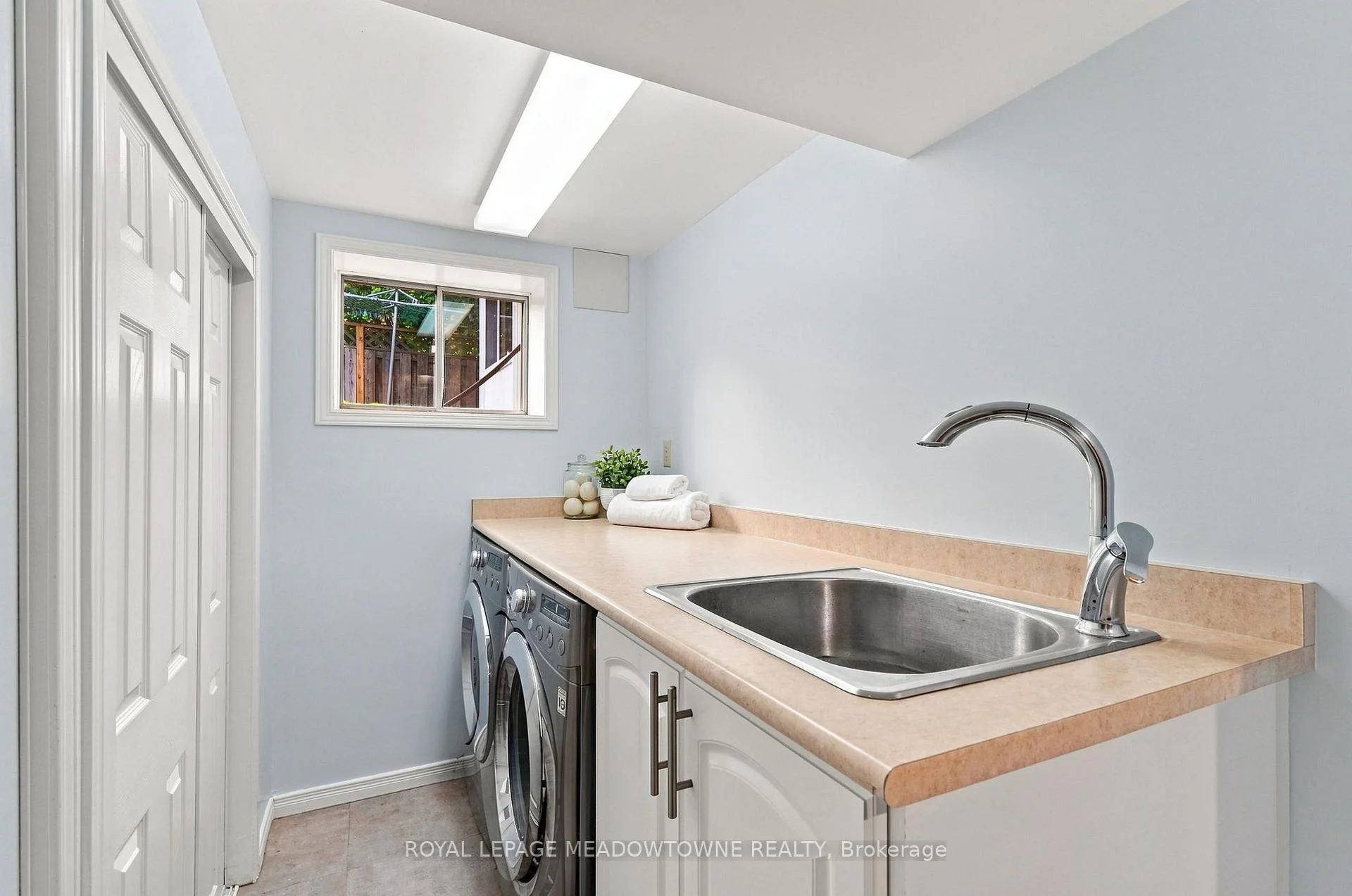 Photo 10 of 621 Moorelands Crescent, Milton, Timberlea — HOMEH