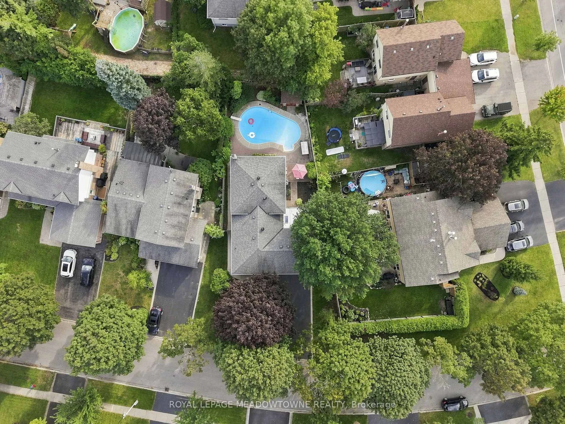 Photo 34 of 621 Moorelands Crescent, Milton, Timberlea — HOMEH